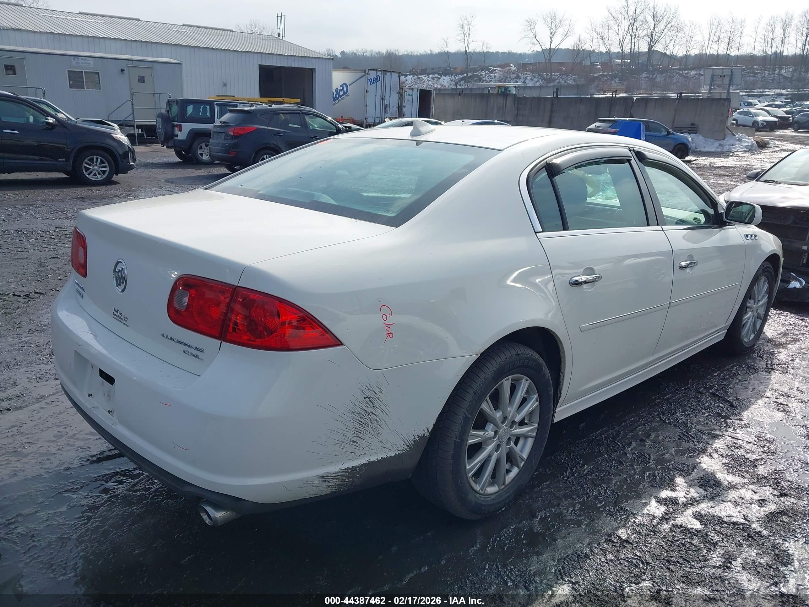 BUICK LUCERNE image 4