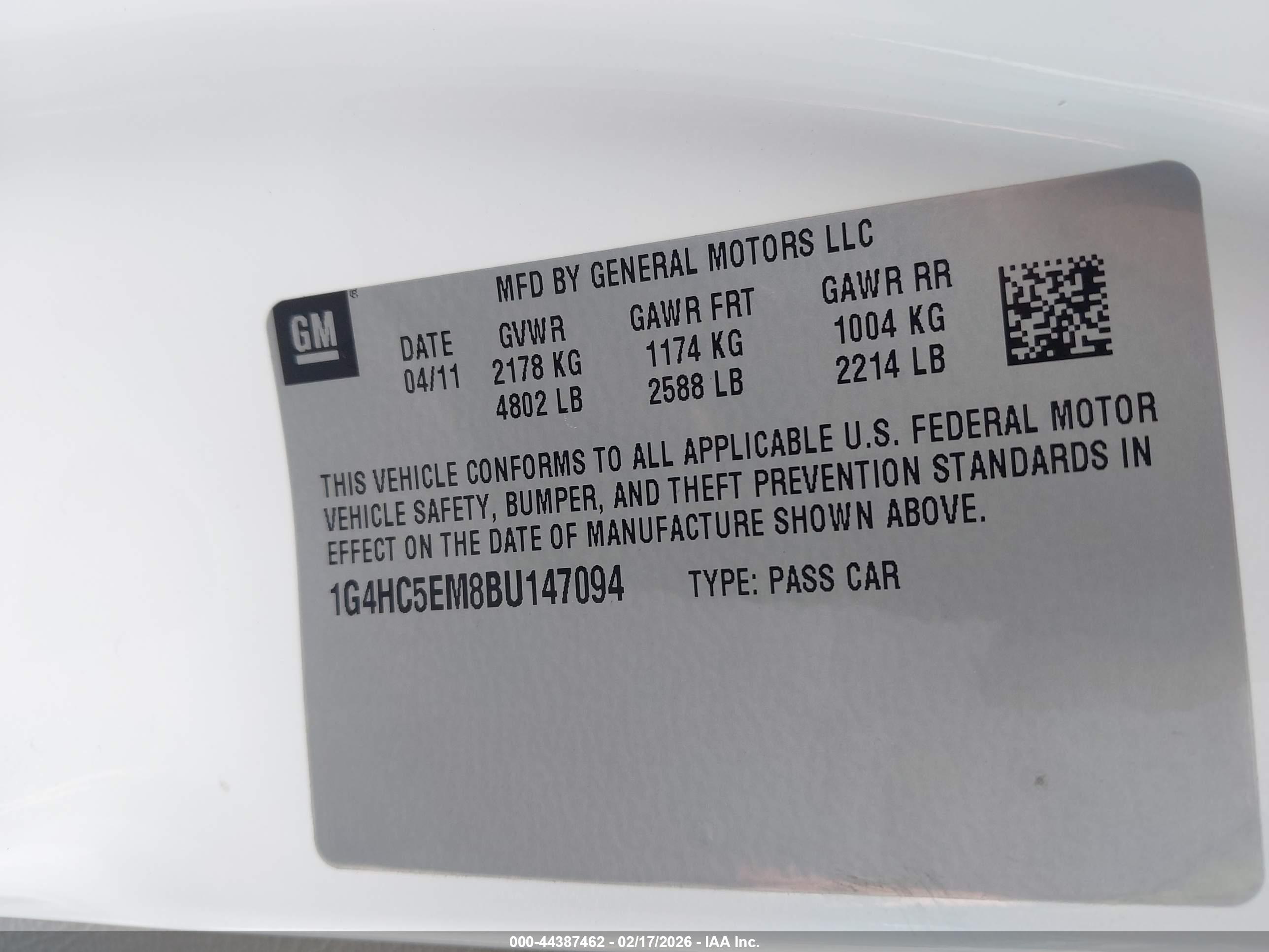 BUICK LUCERNE image 9