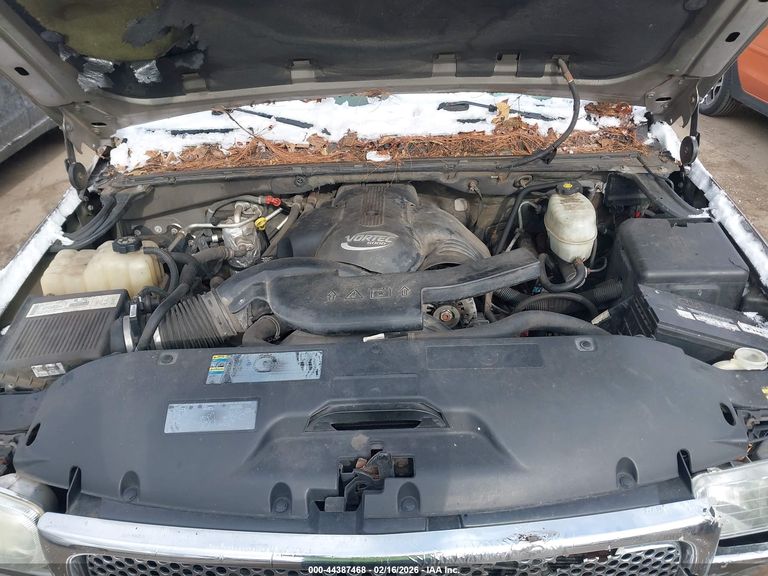 GMC YUKON image 10