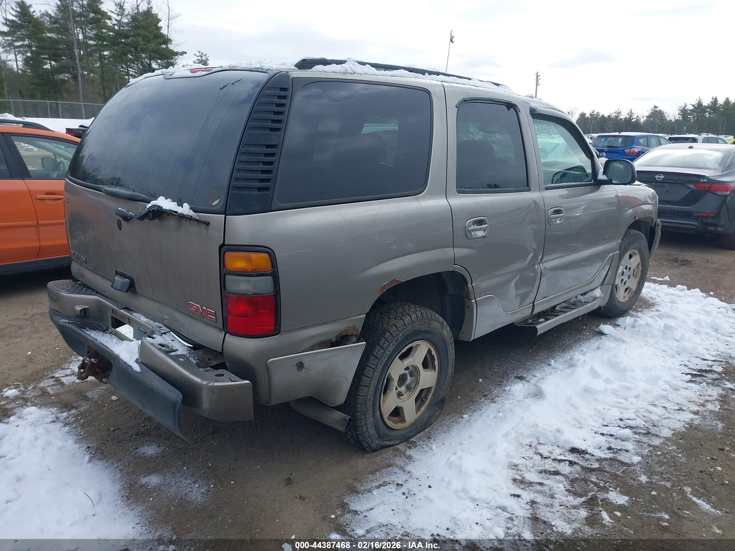 GMC YUKON image 4