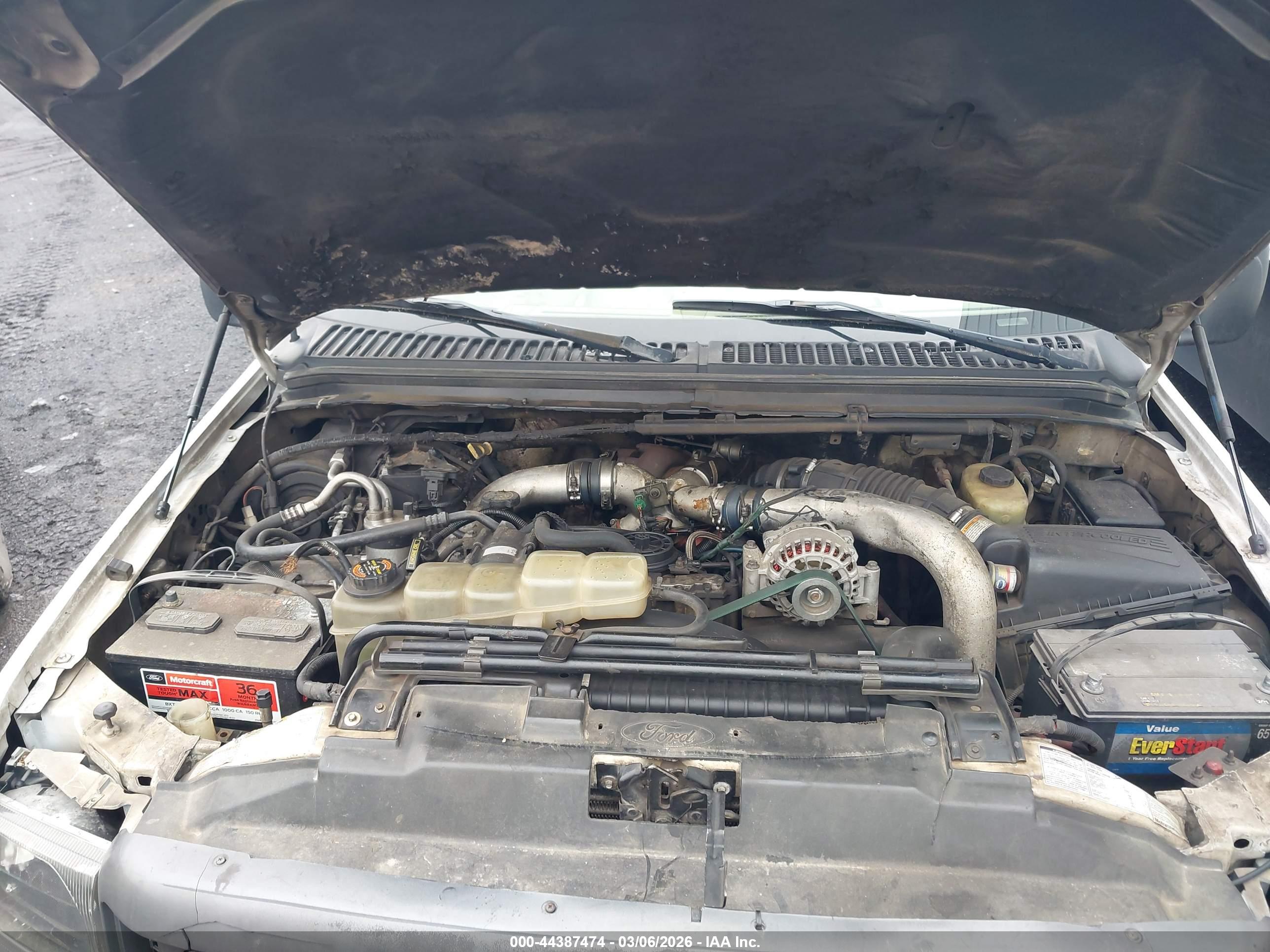 FORD F-450 image 10