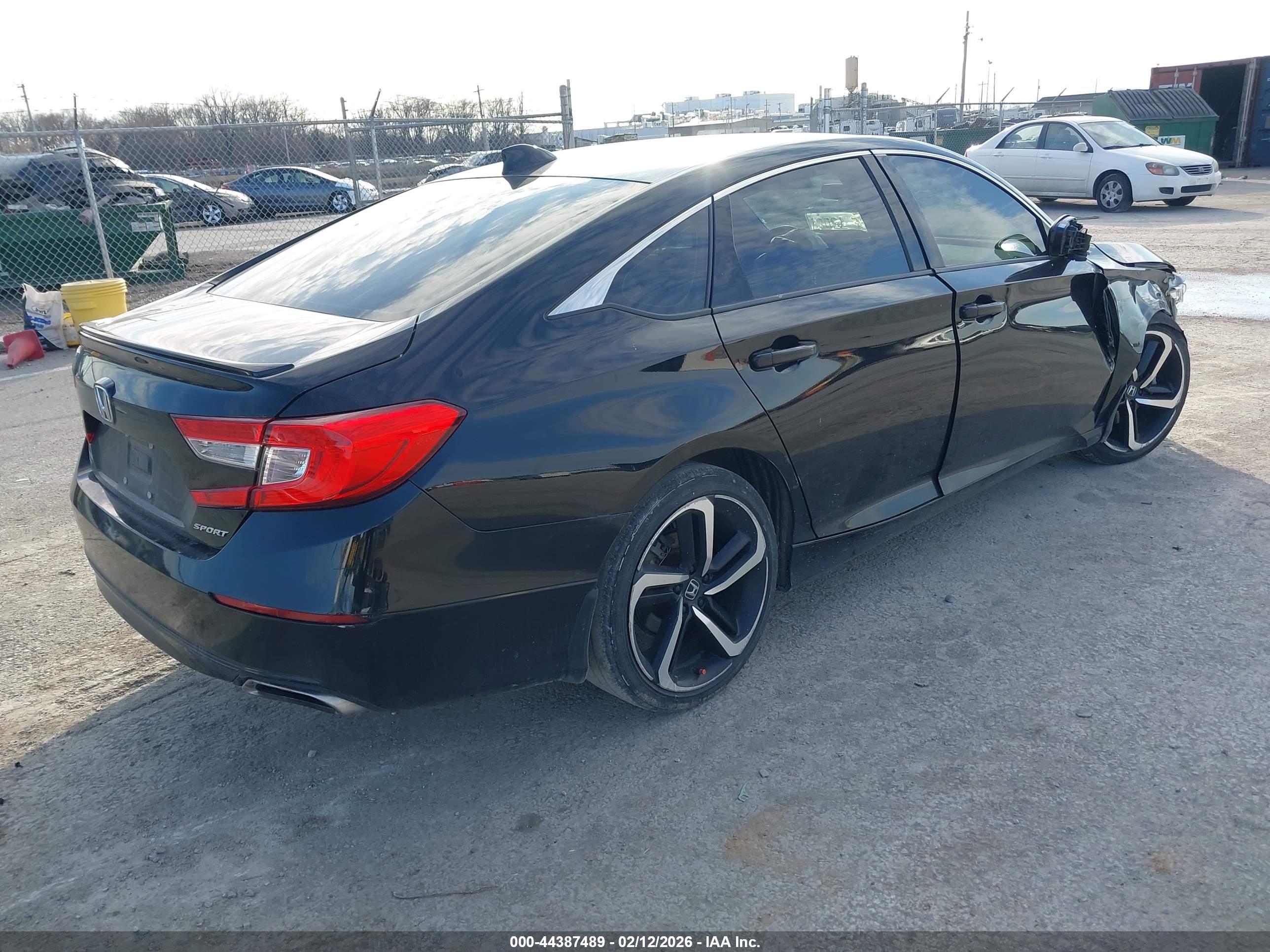 HONDA ACCORD image 4