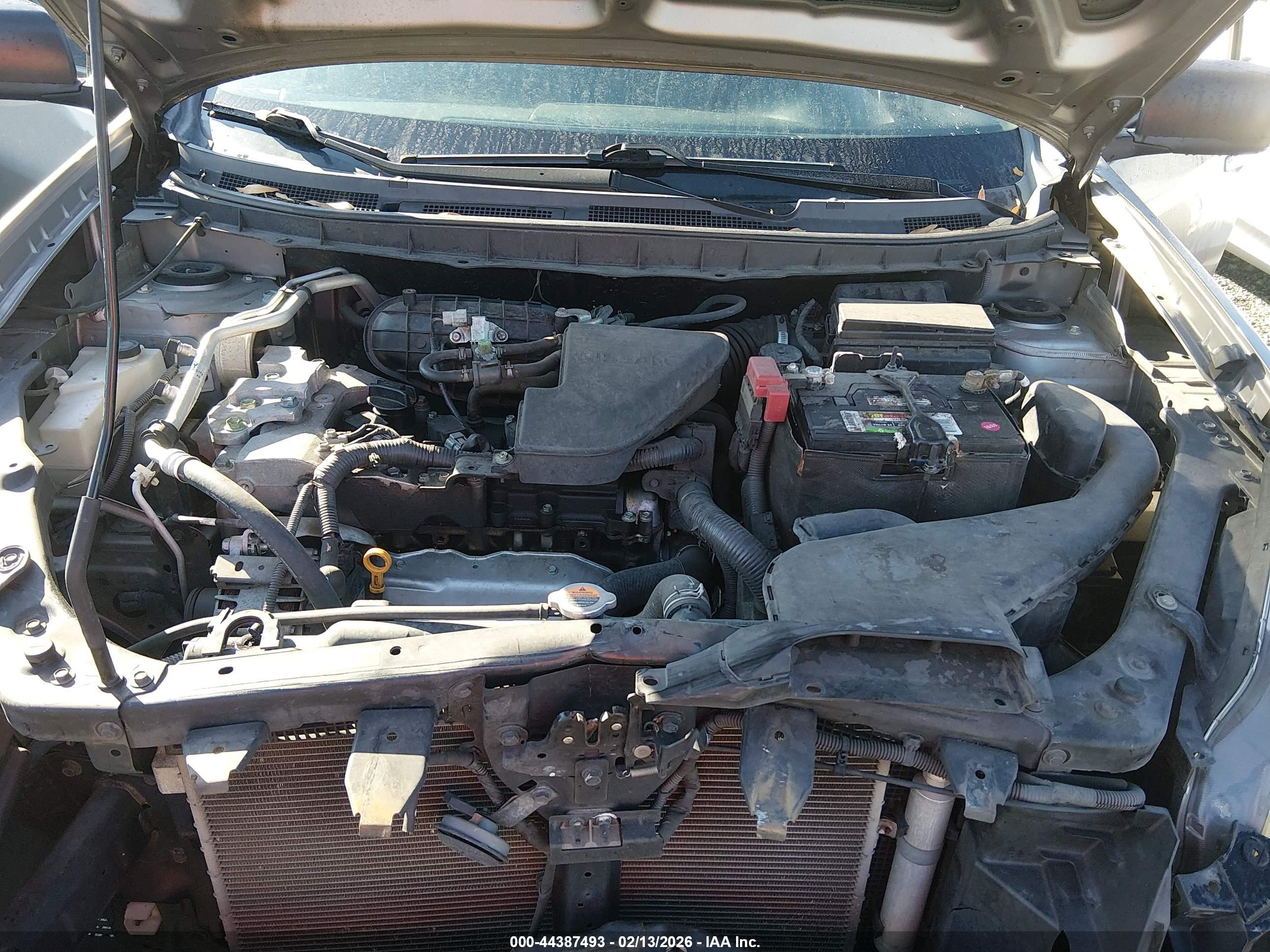 NISSAN ROGUE image 10