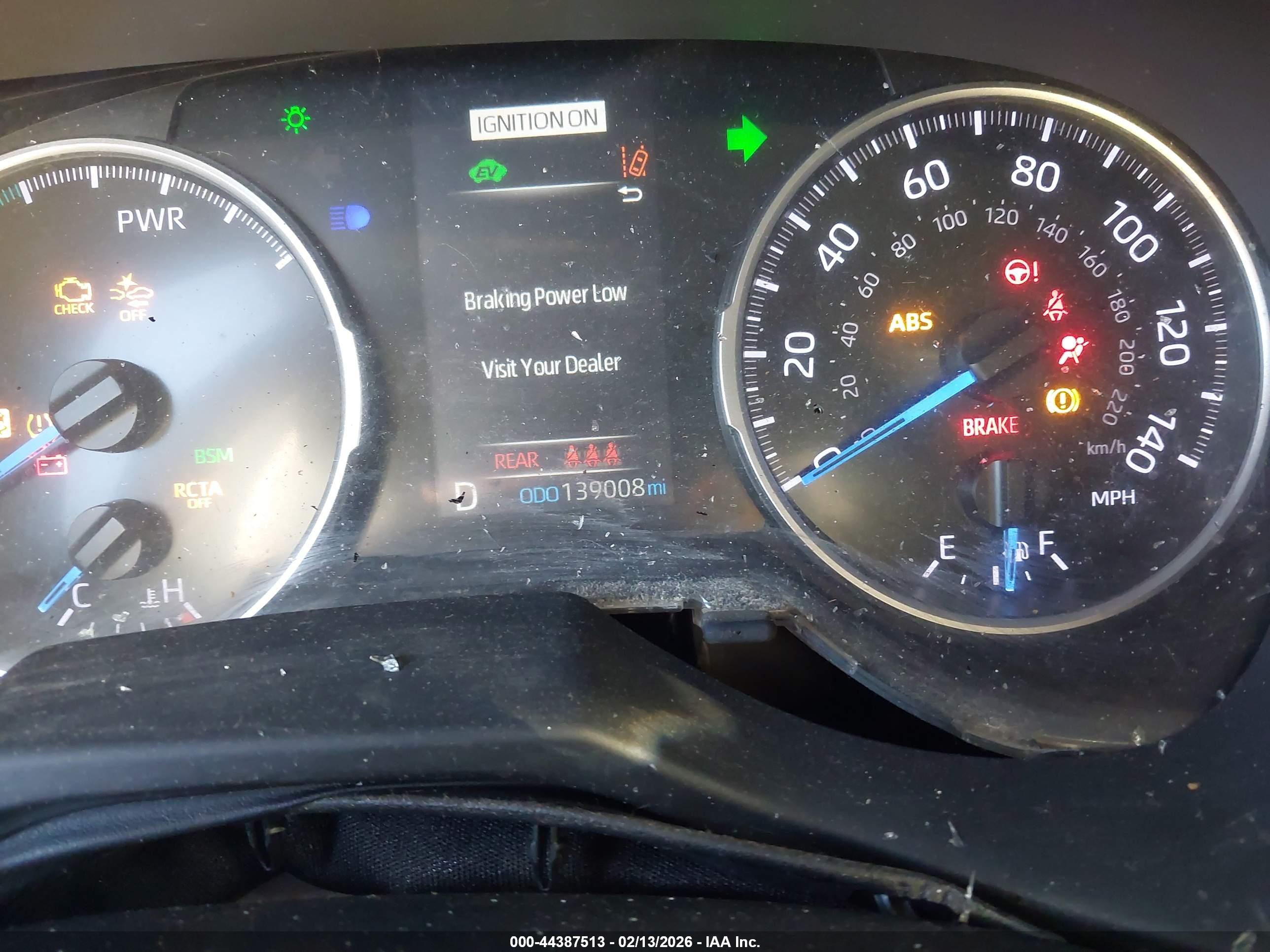 TOYOTA RAV4 image 7