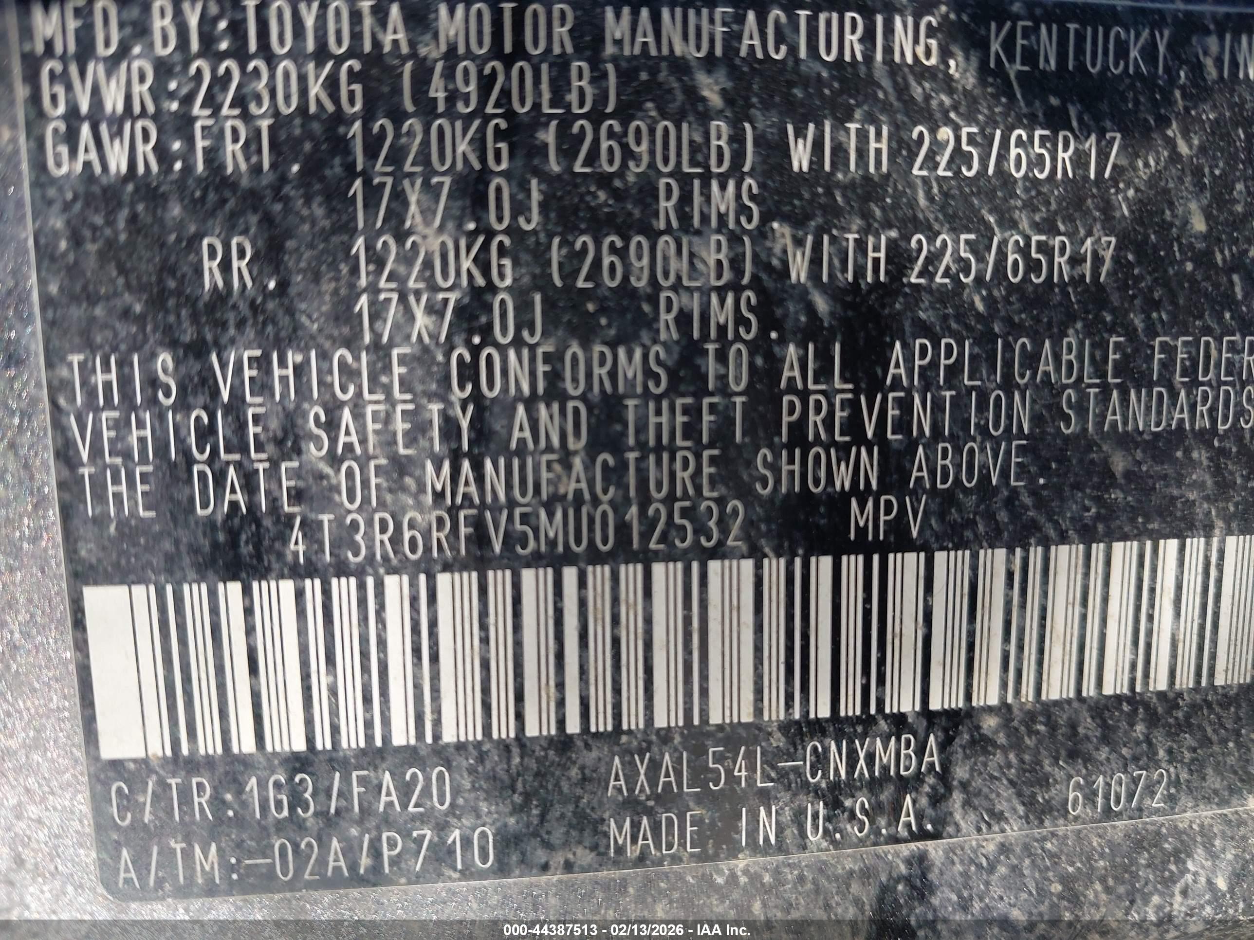 TOYOTA RAV4 image 9