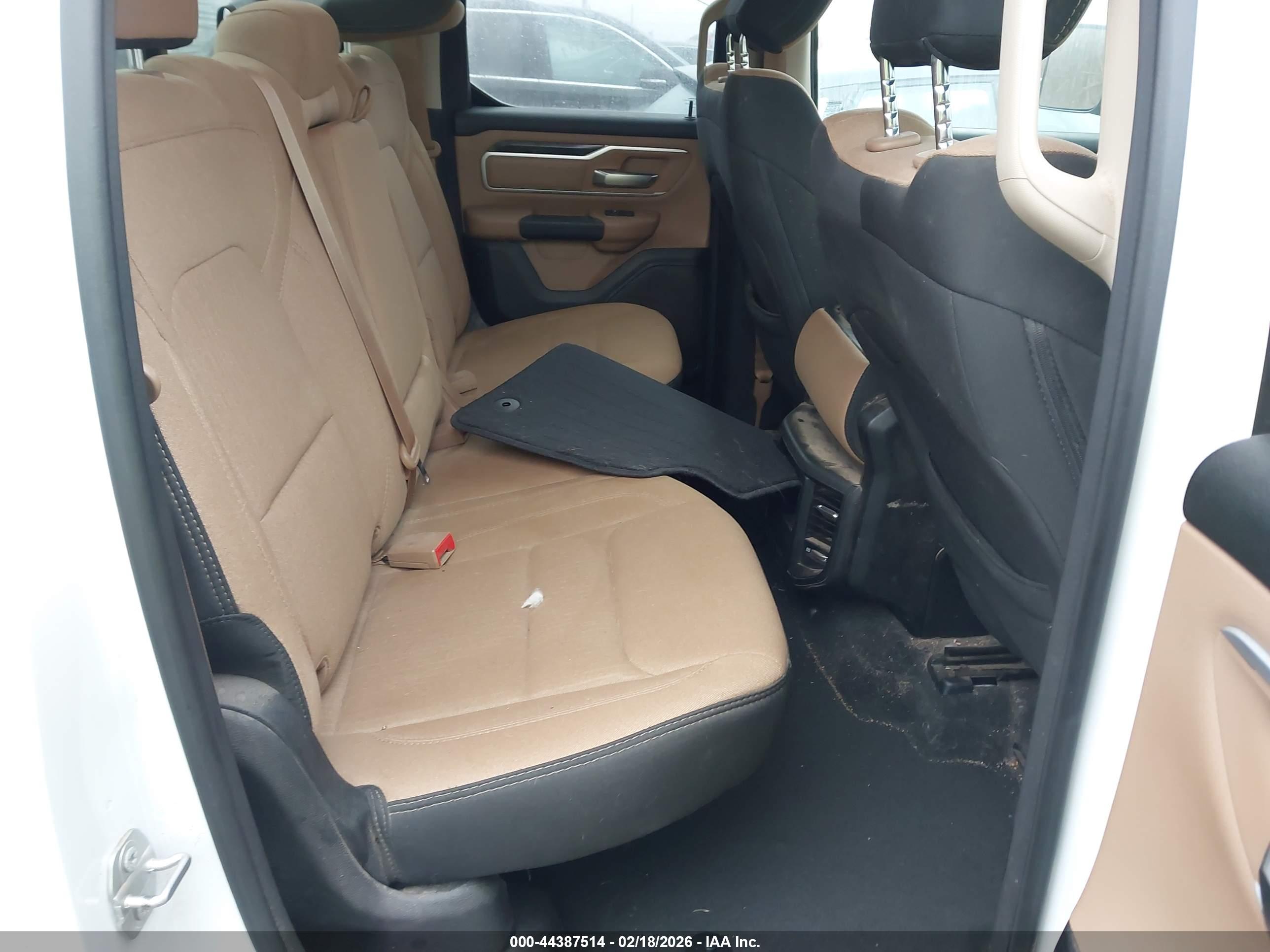 RAM 1500 image 8