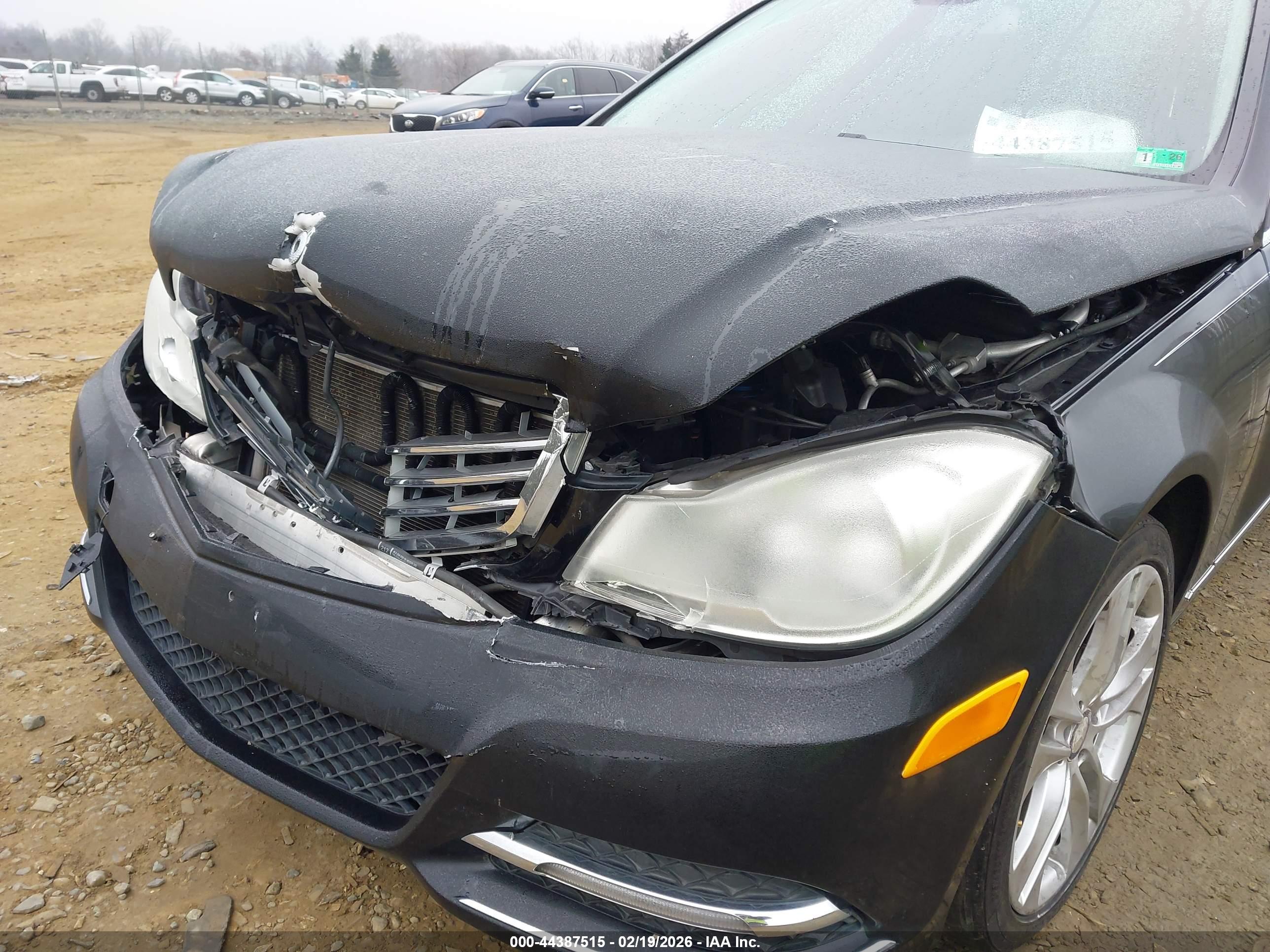 MERCEDES-BENZ C image 6