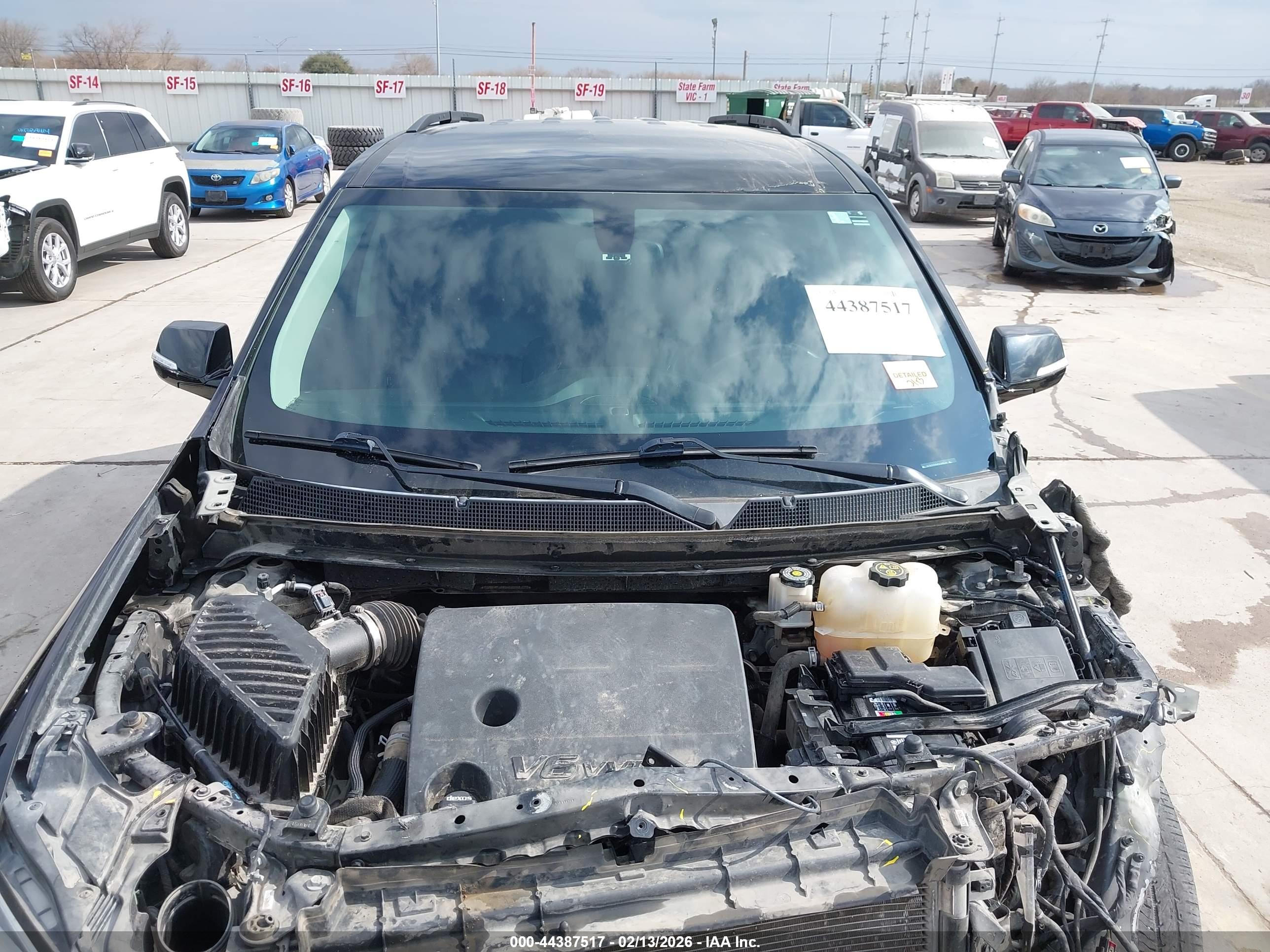 CHEVROLET TRAVERSE image 10