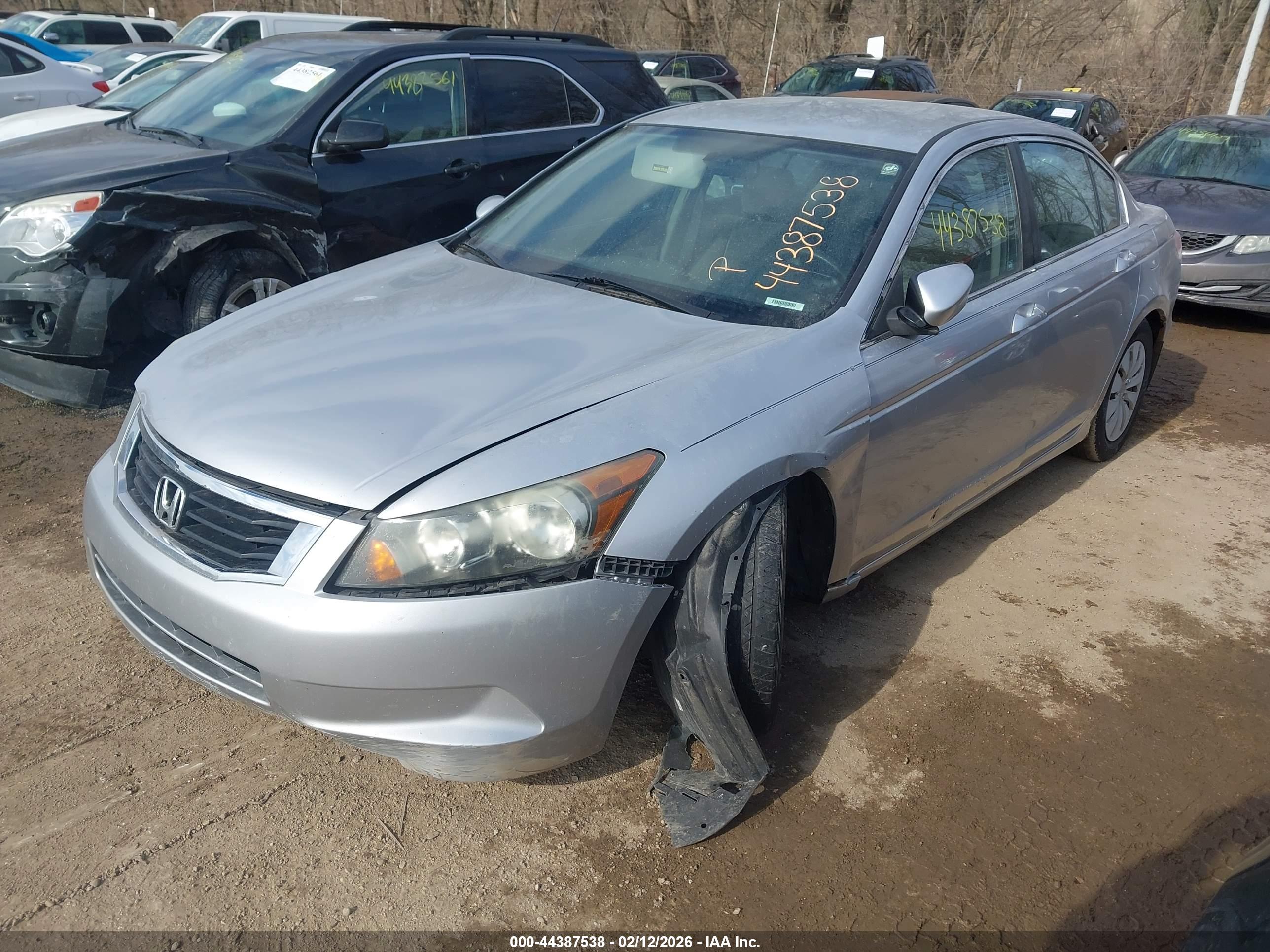 HONDA ACCORD image 2