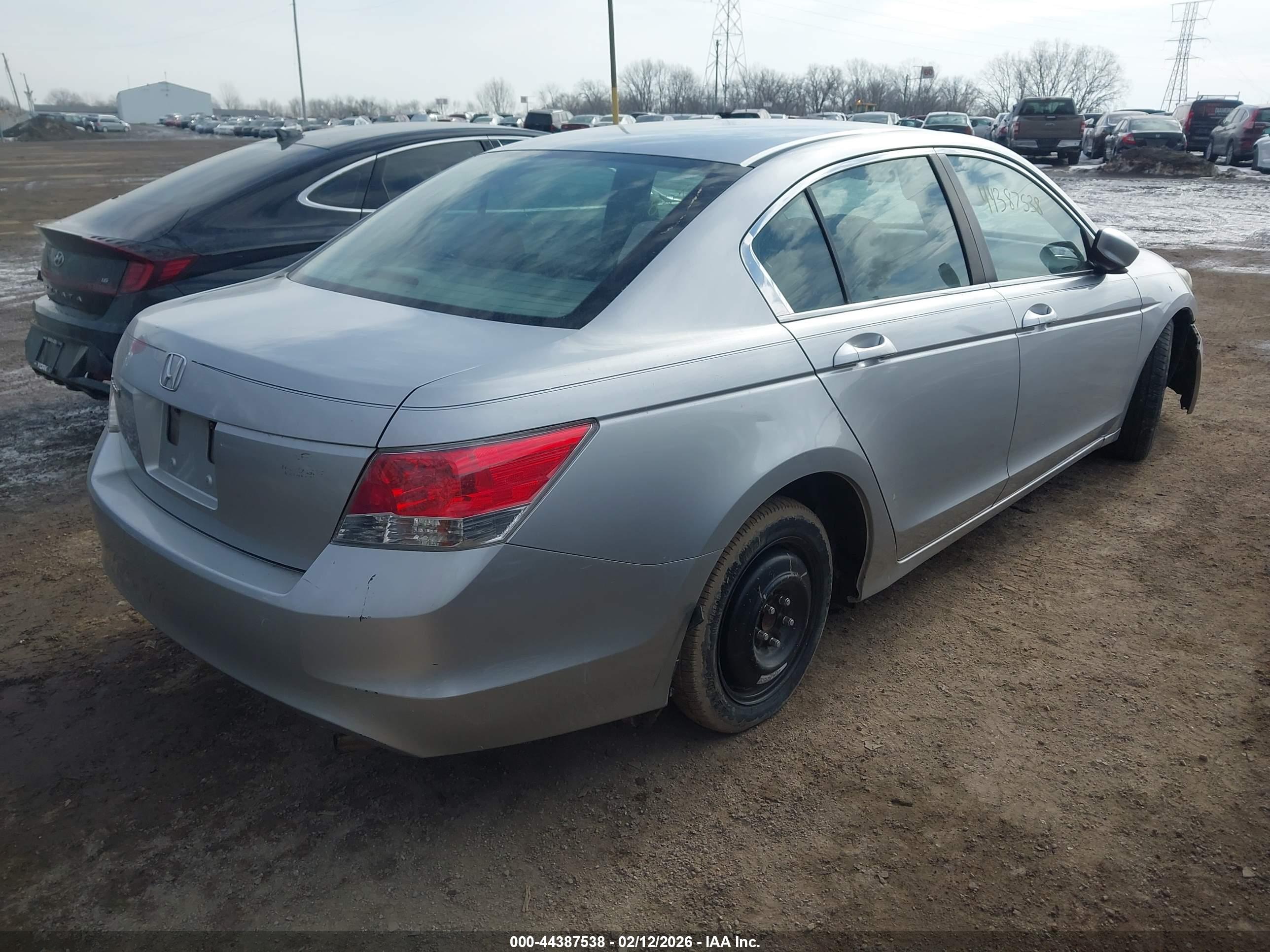 HONDA ACCORD image 4