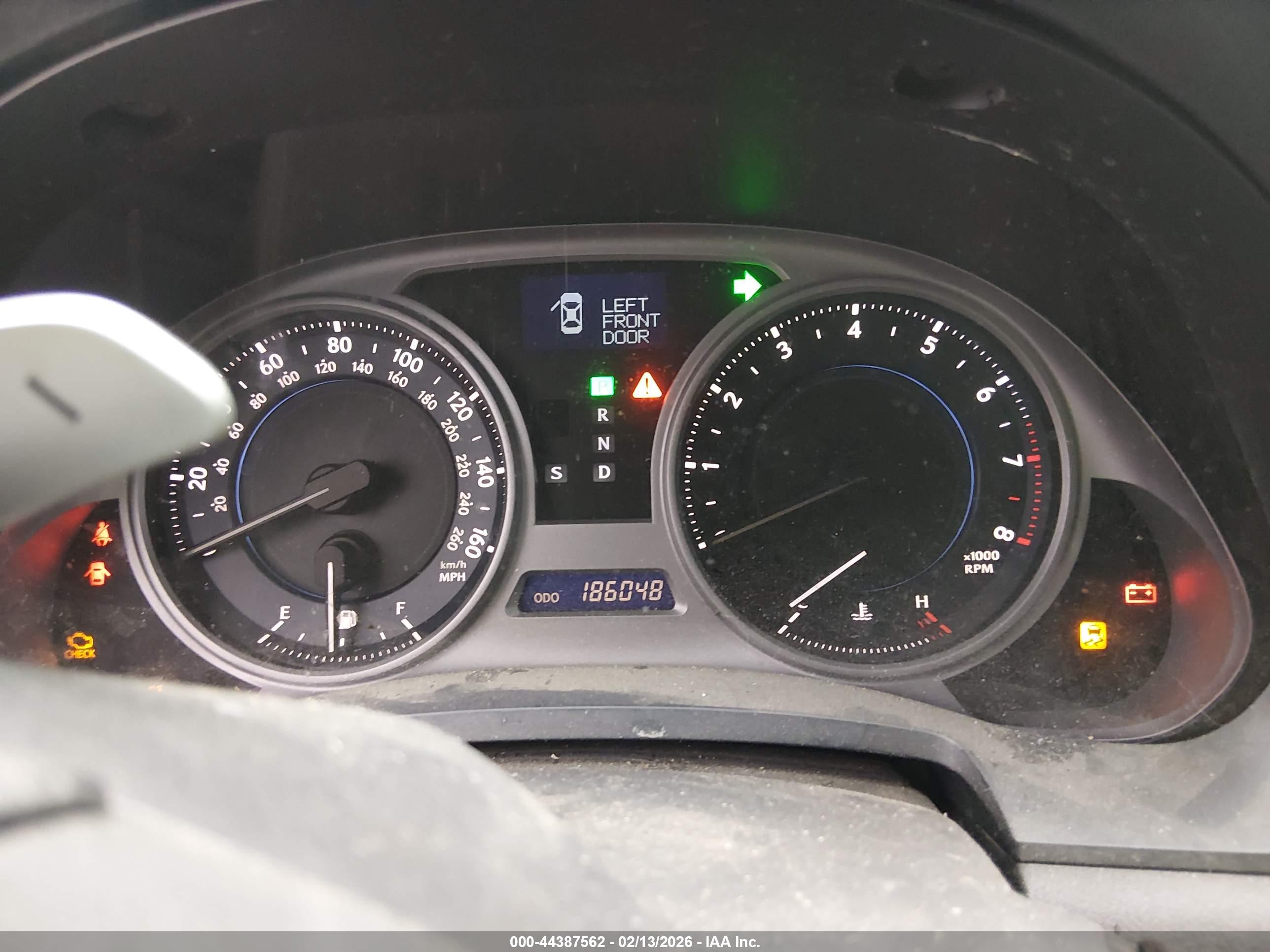 LEXUS IS image 7