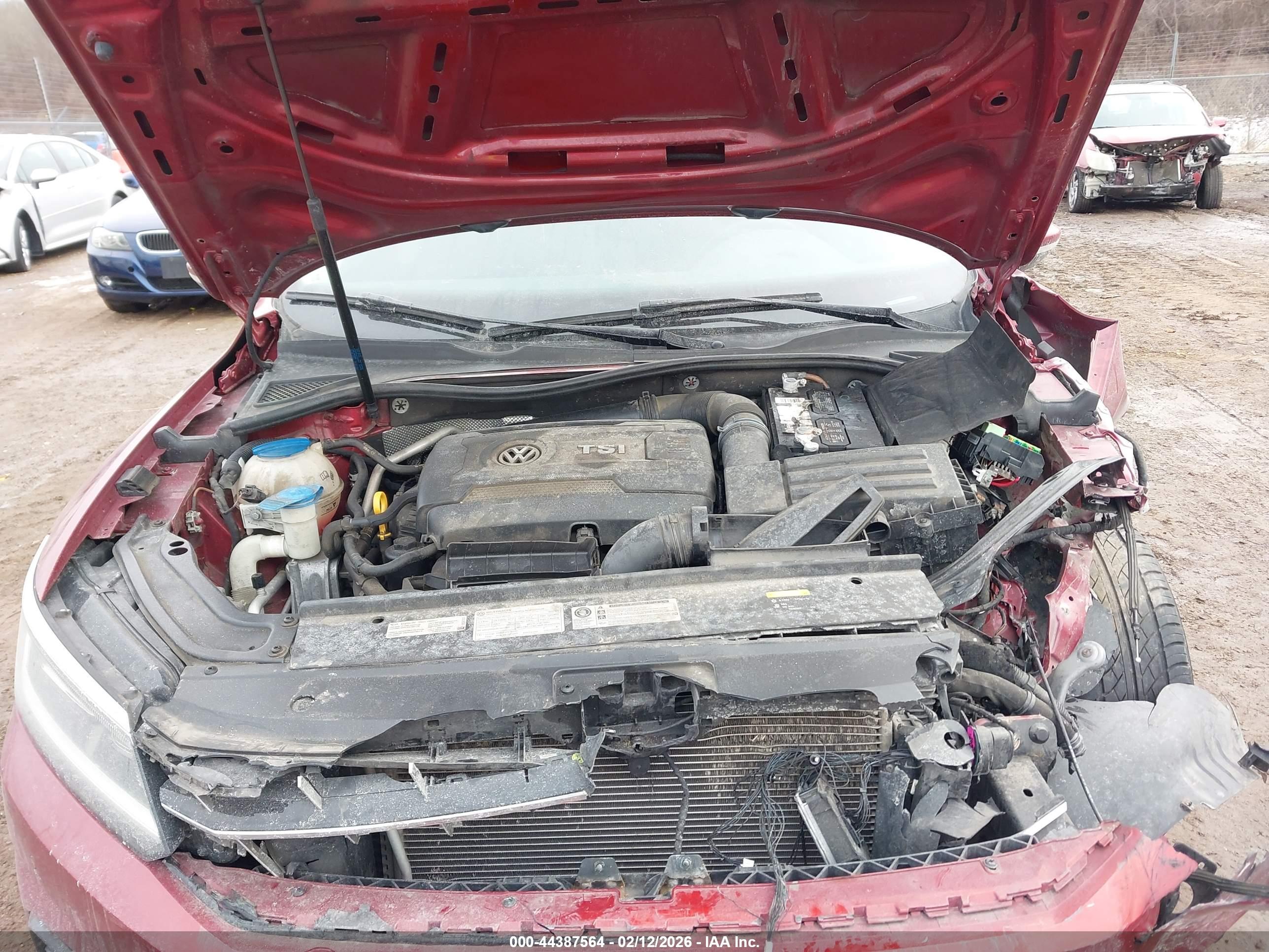 VOLKSWAGEN PASSAT image 10