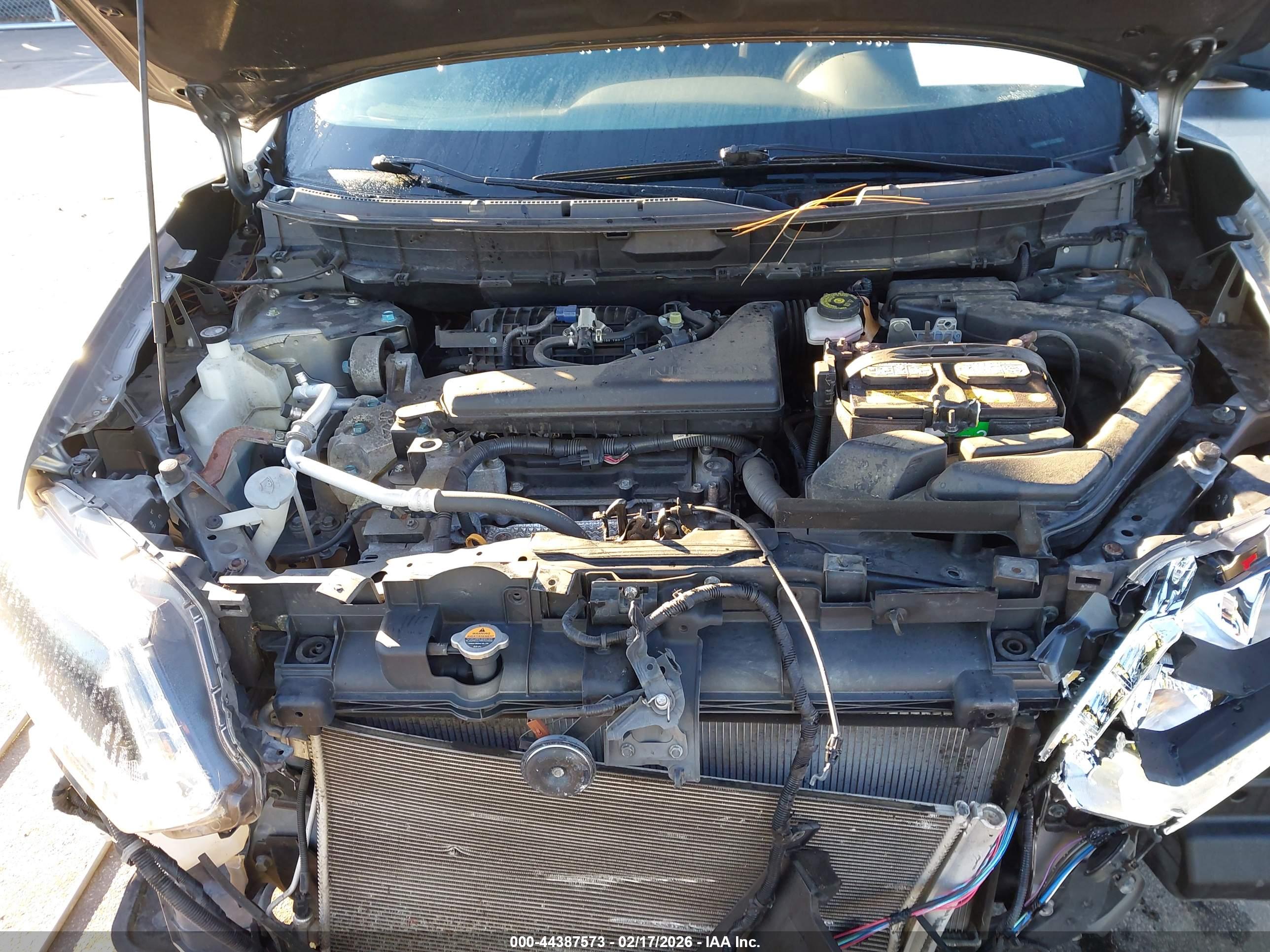 NISSAN ROGUE image 10