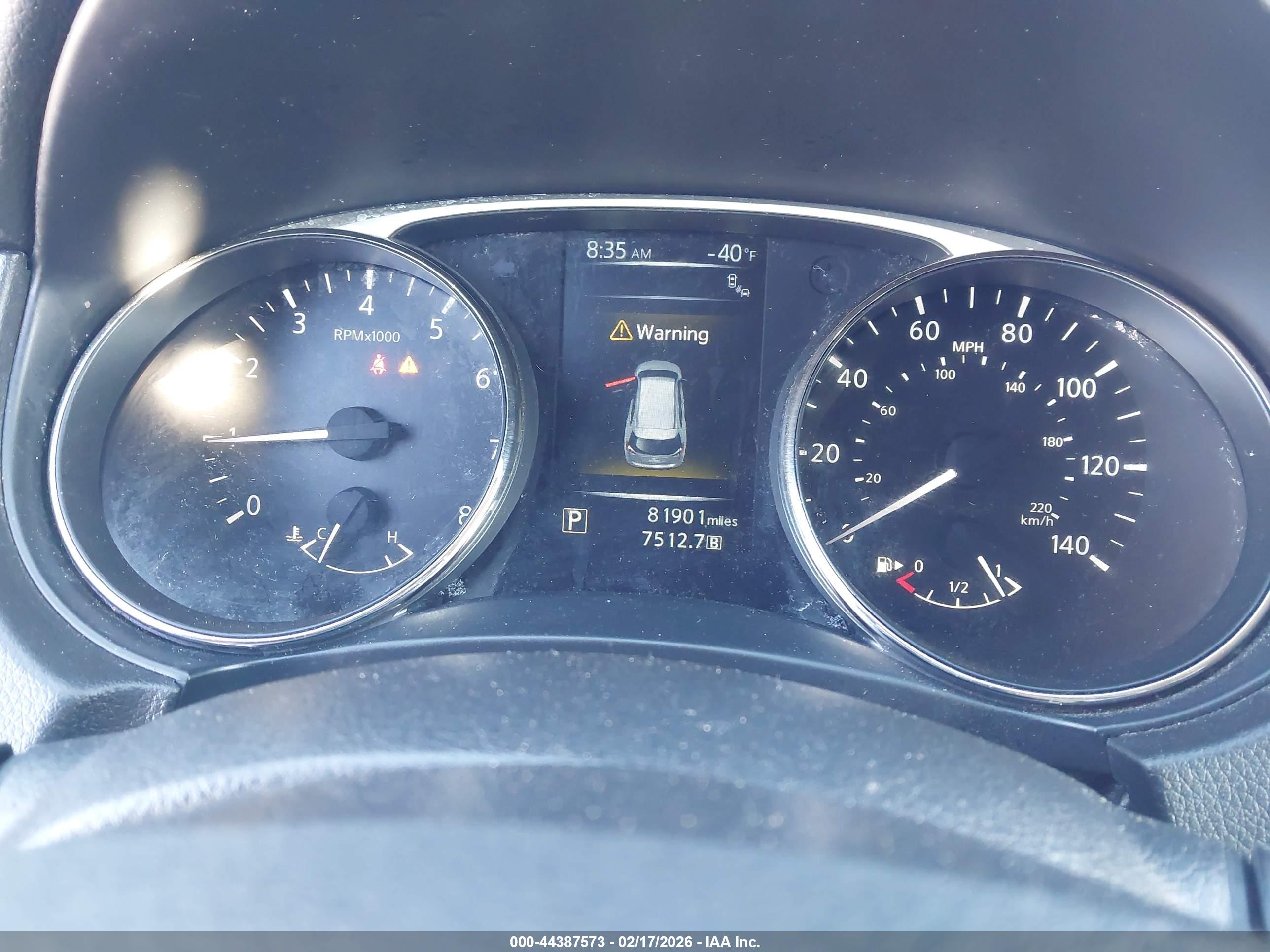 NISSAN ROGUE image 7