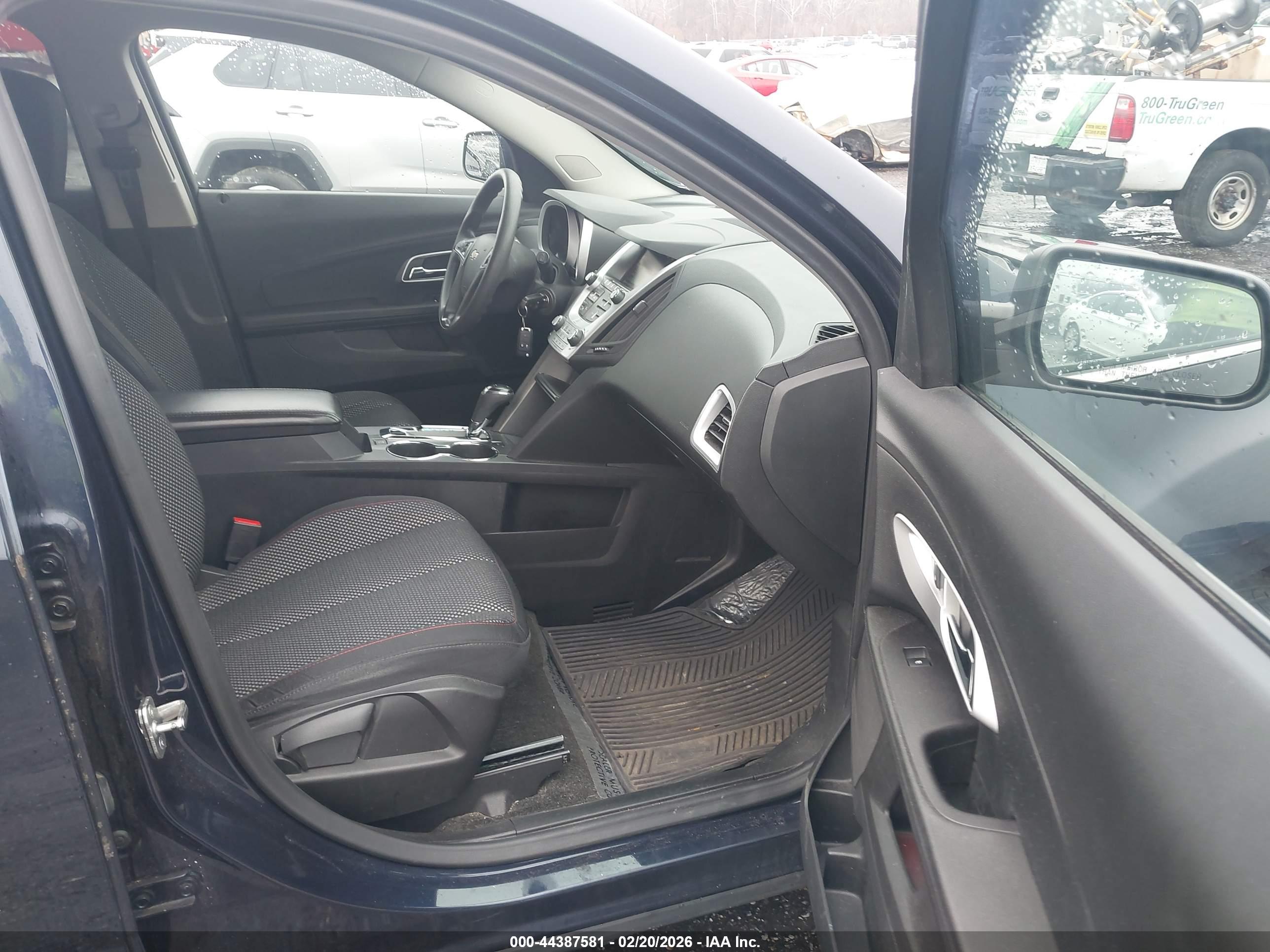CHEVROLET EQUINOX image 5