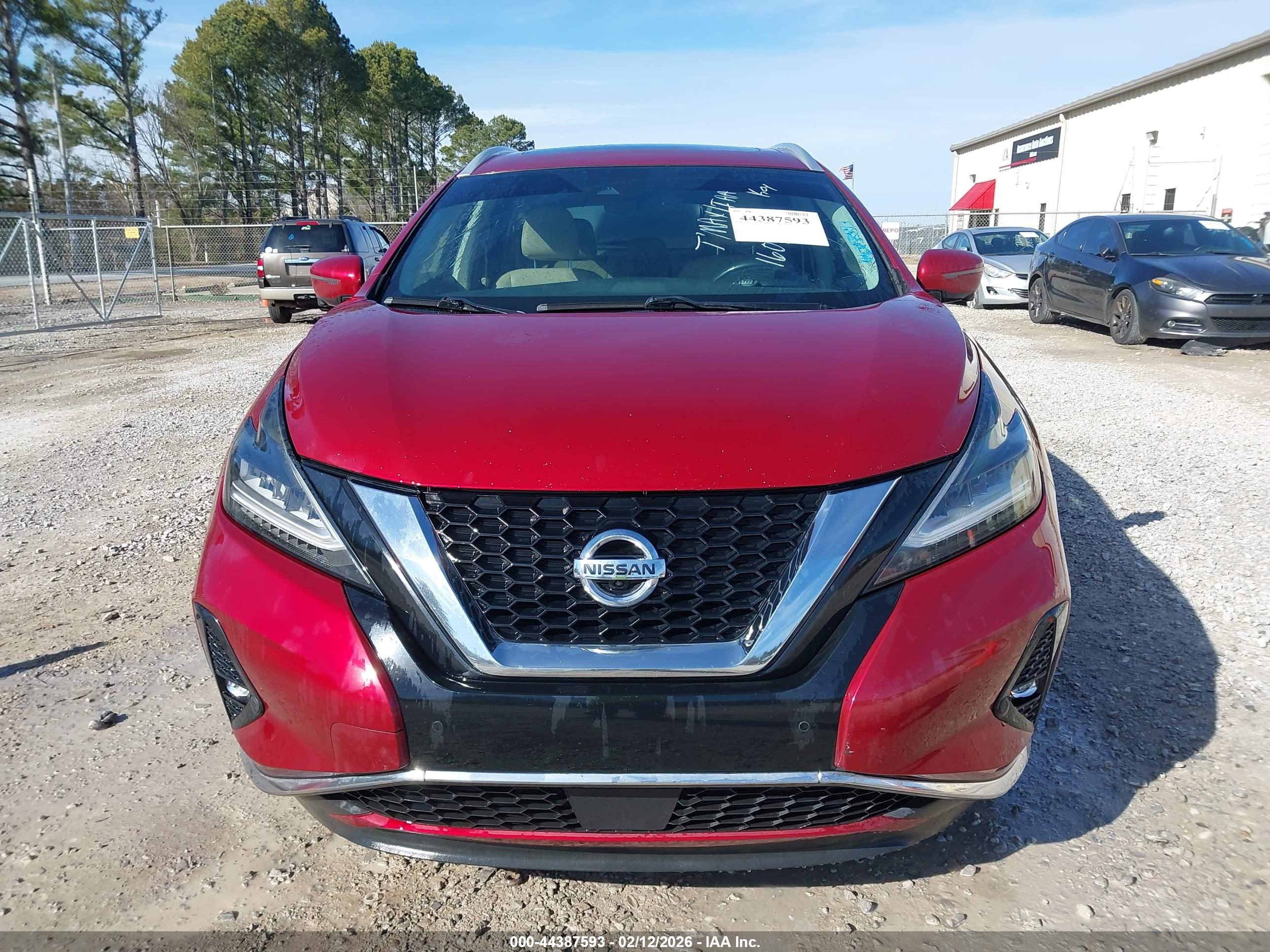 NISSAN MURANO image 6