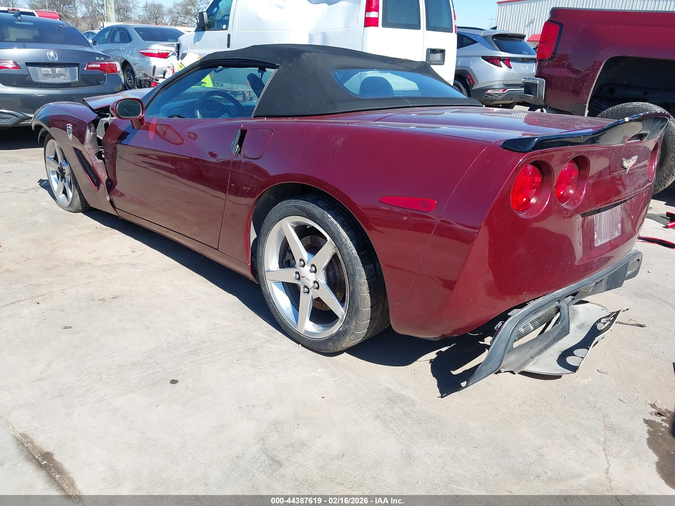 CHEVROLET CORVETTE image 3