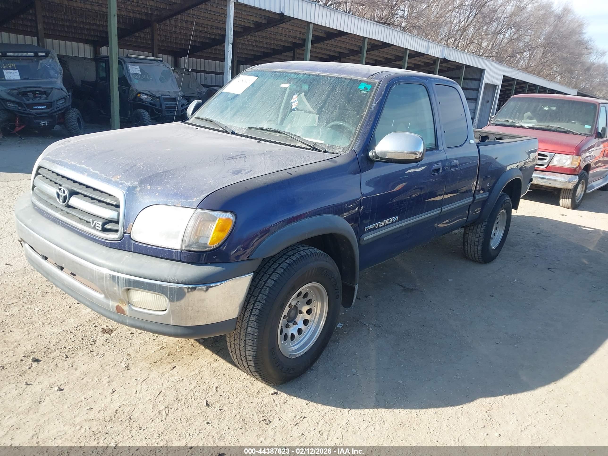 TOYOTA TUNDRA image 2