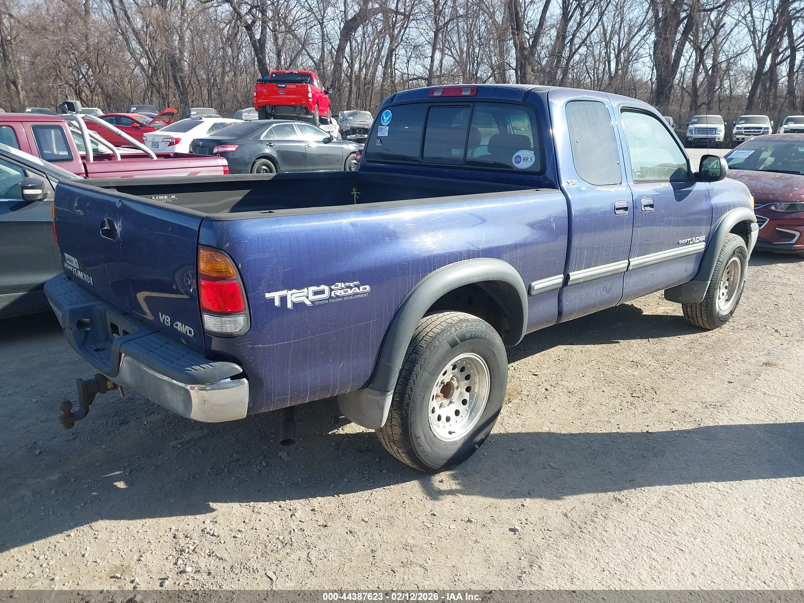 TOYOTA TUNDRA image 4