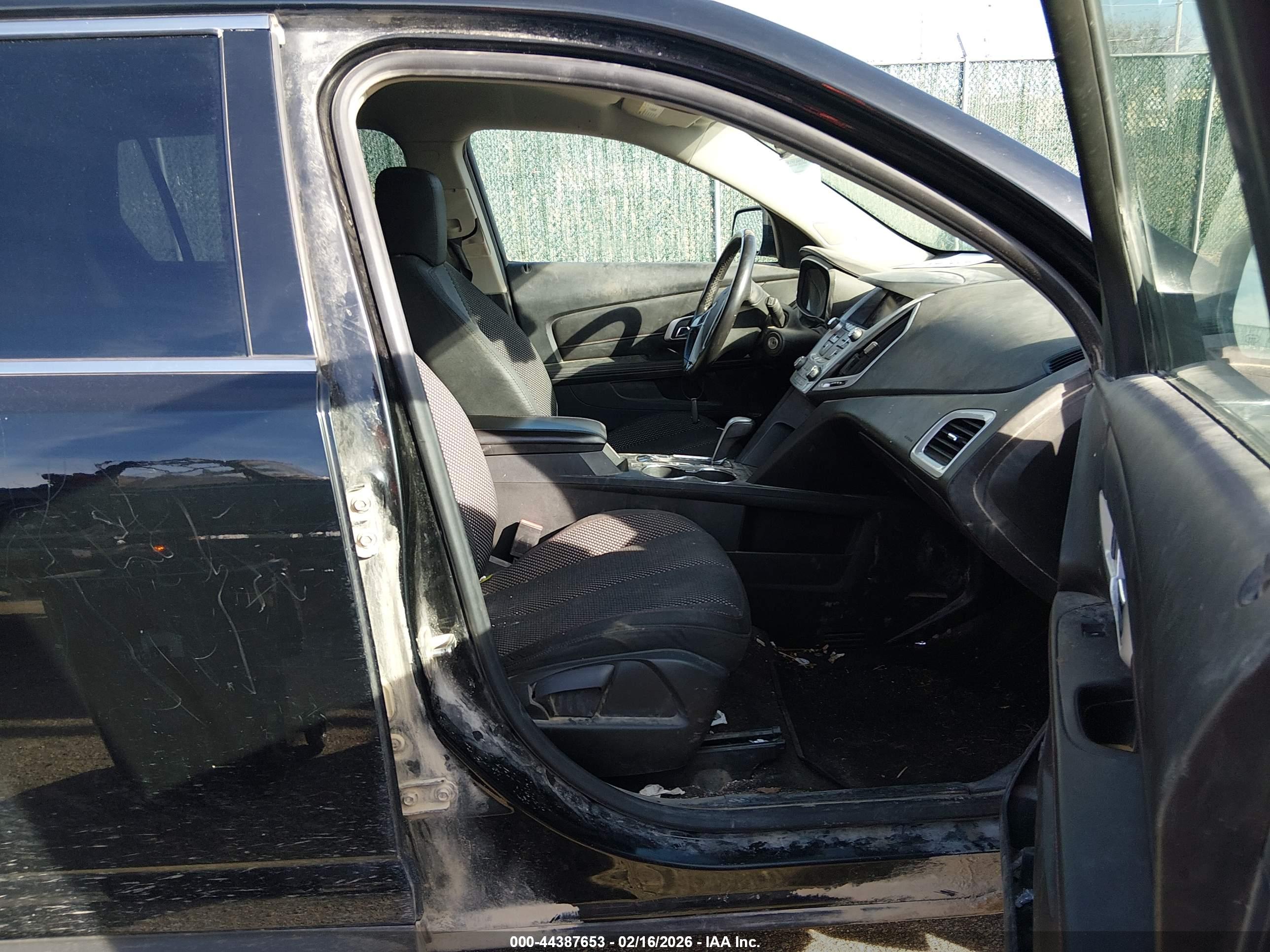 GMC TERRAIN image 5