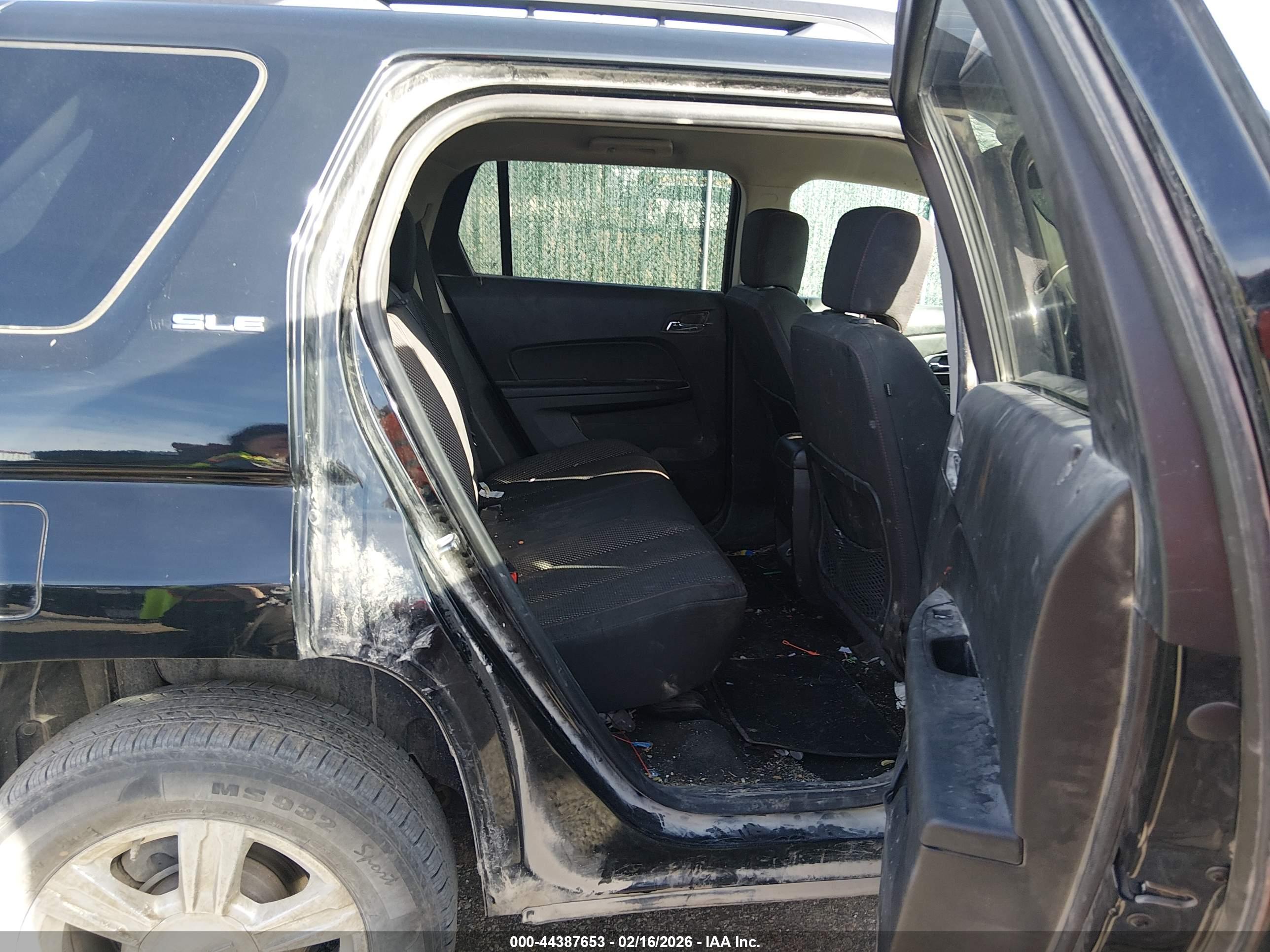 GMC TERRAIN image 8