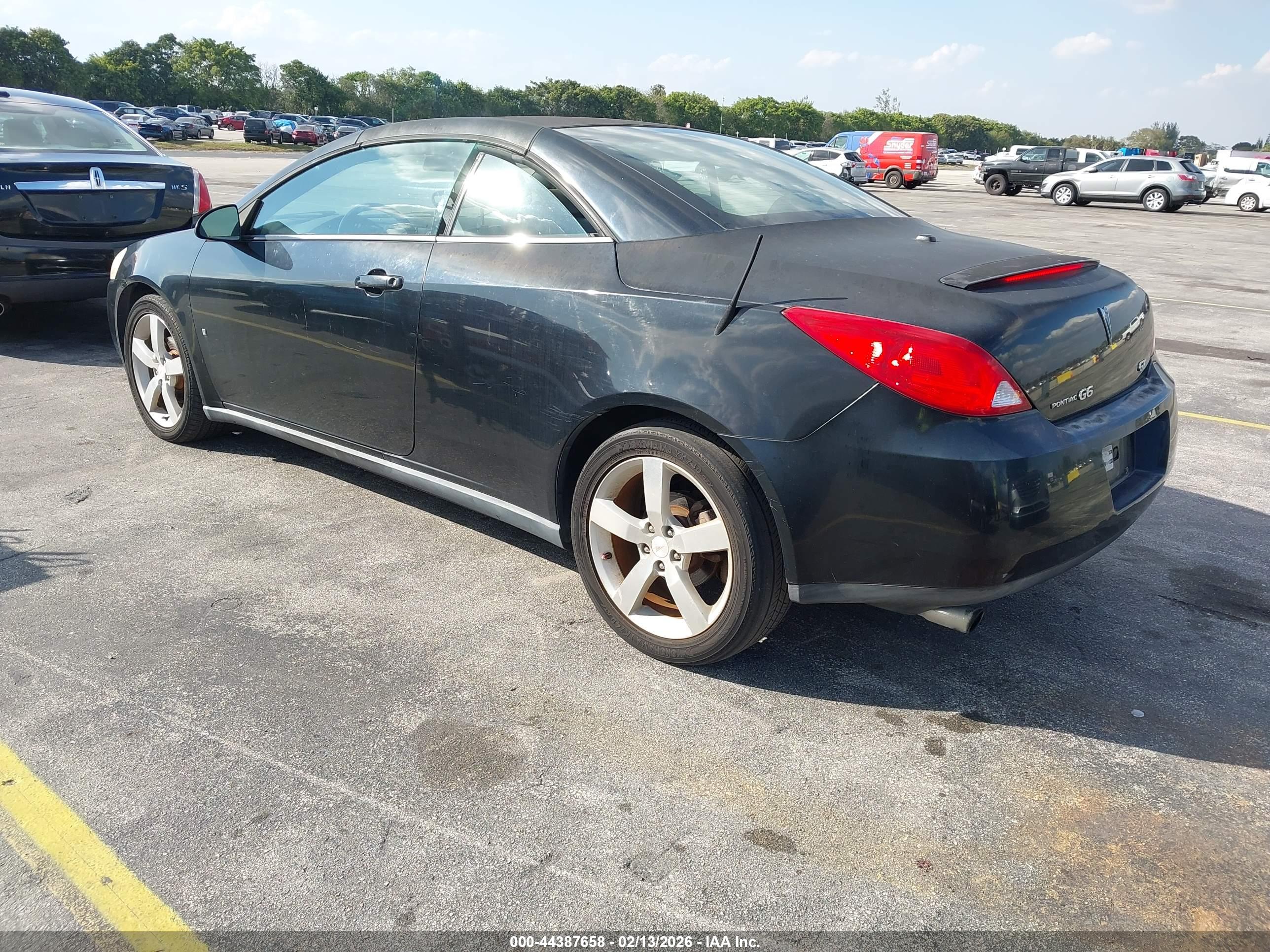 PONTIAC G6 image 3