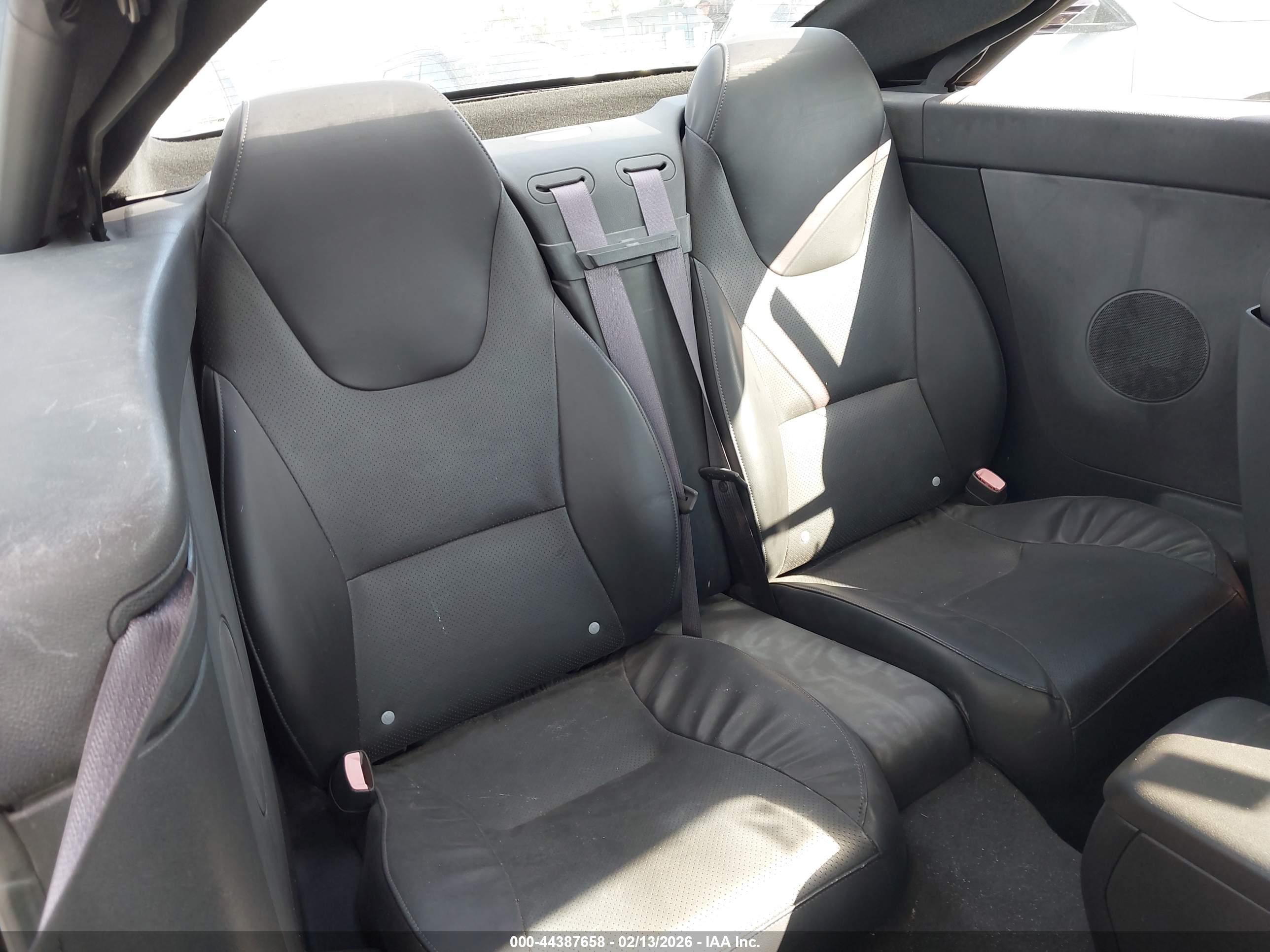 PONTIAC G6 image 8