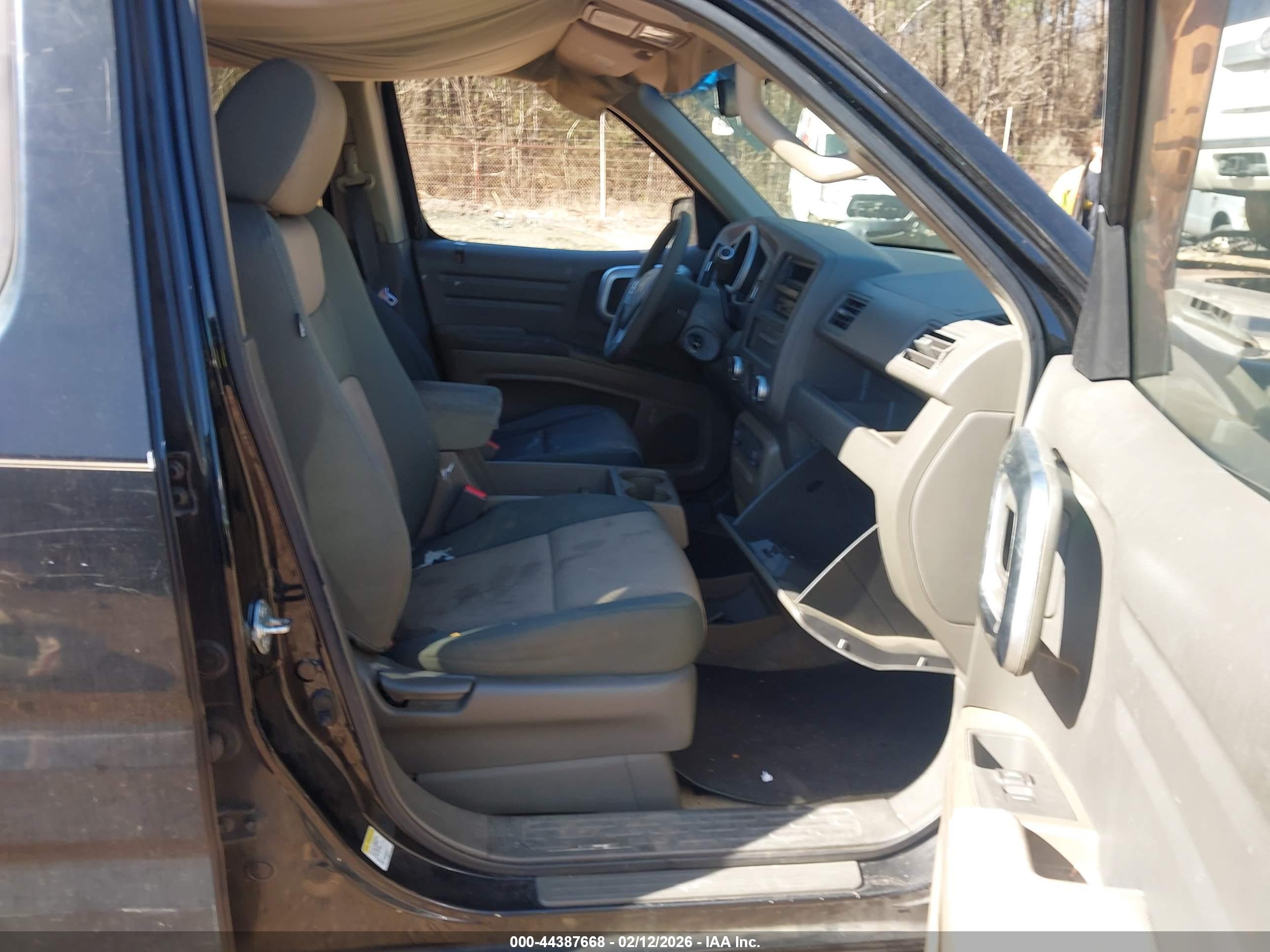 HONDA RIDGELINE image 5