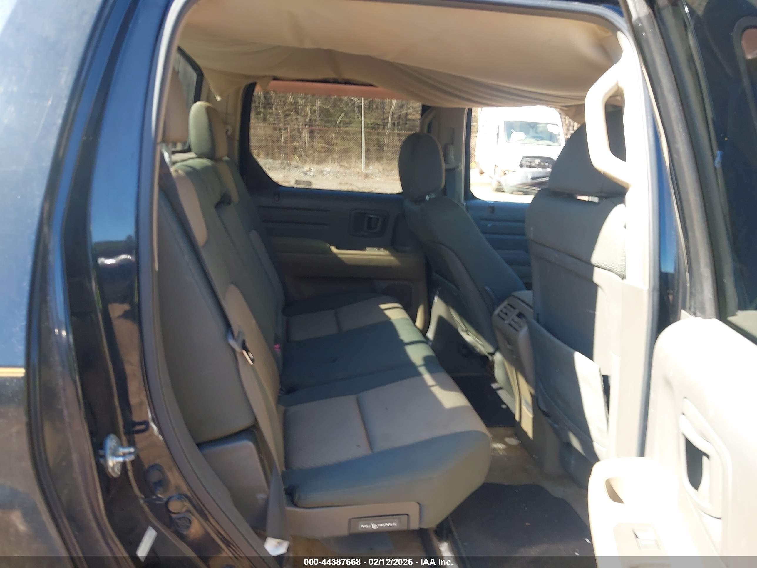 HONDA RIDGELINE image 8