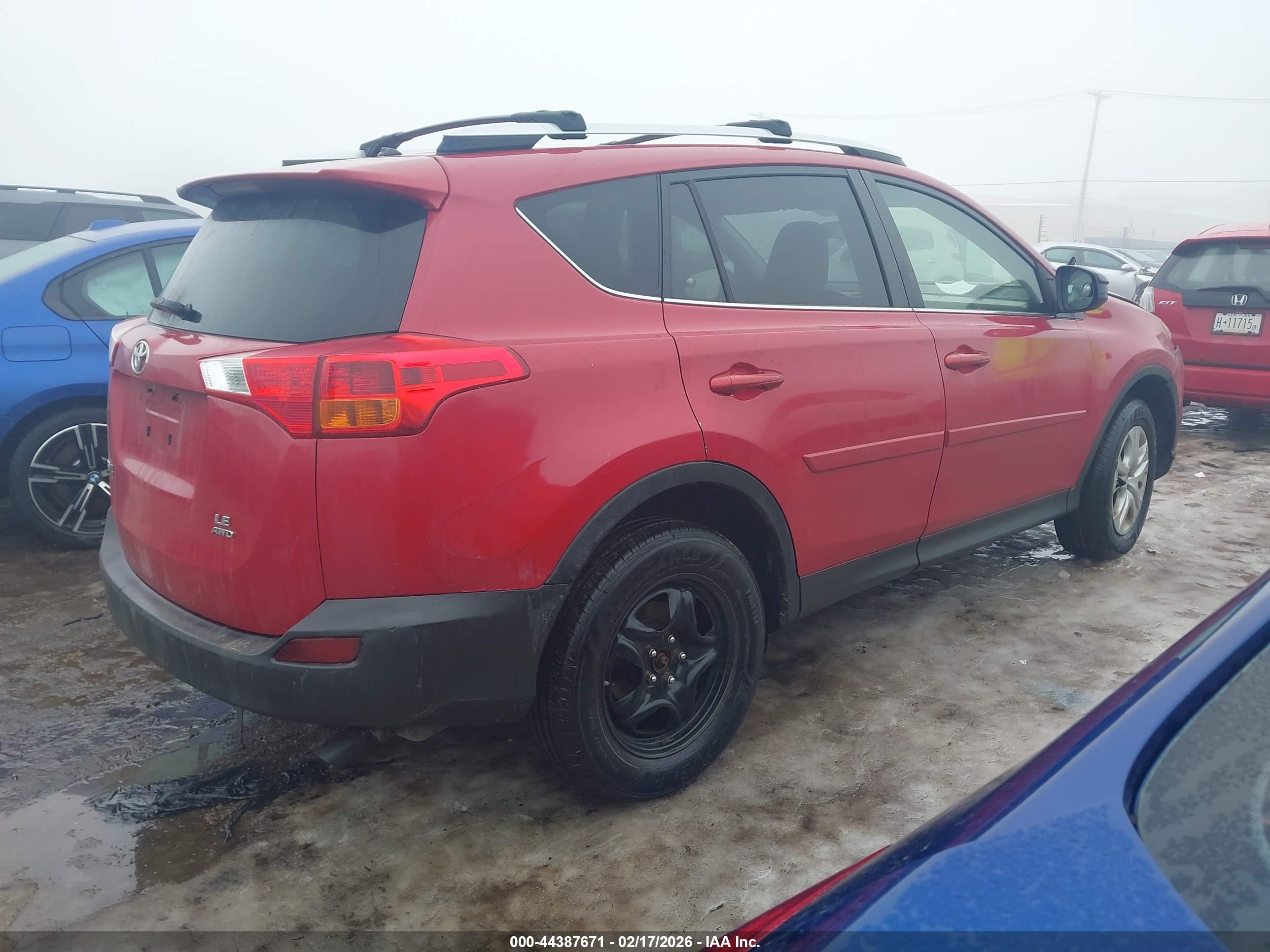 TOYOTA RAV4 image 4