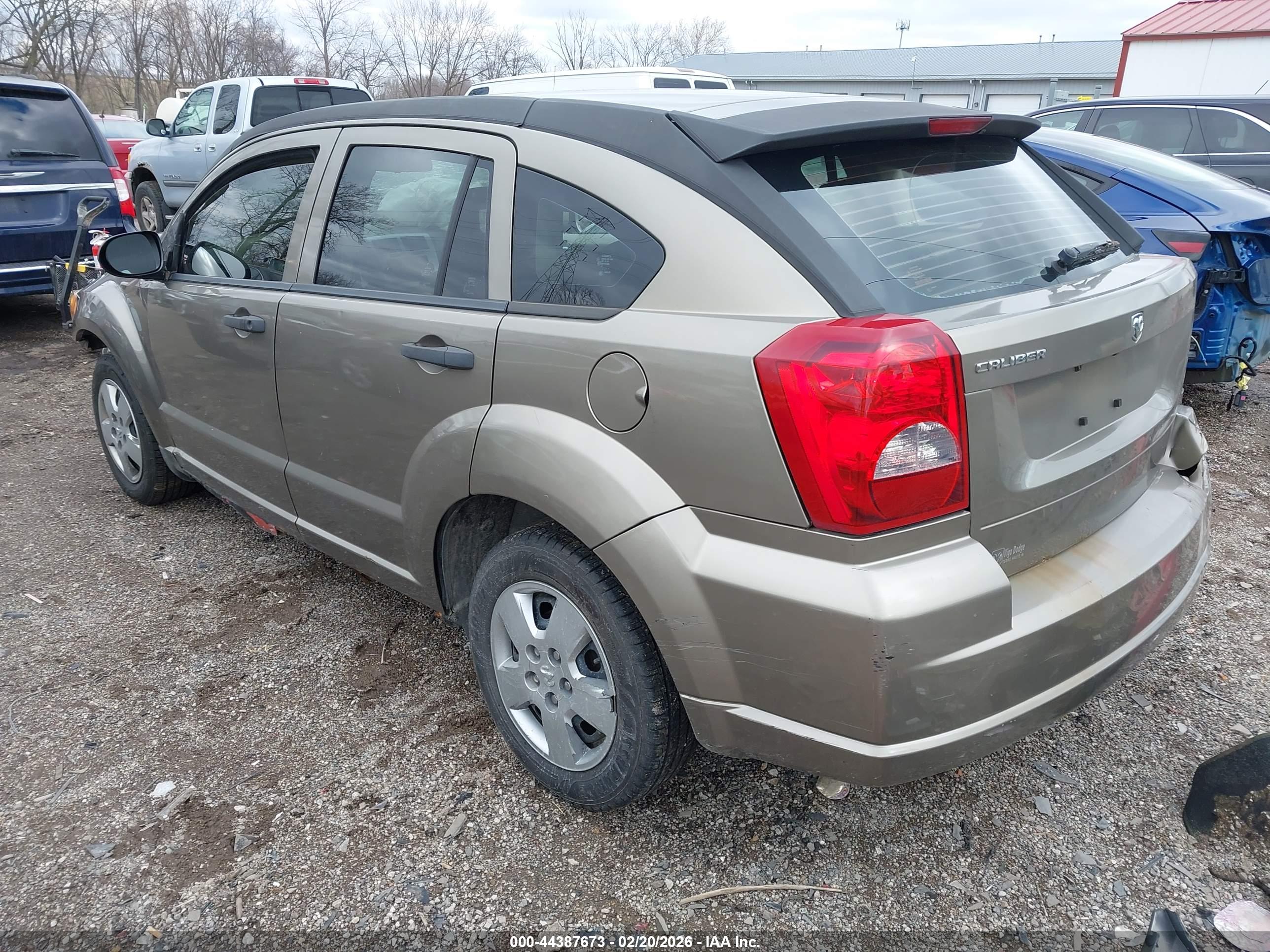 DODGE CALIBER image 3