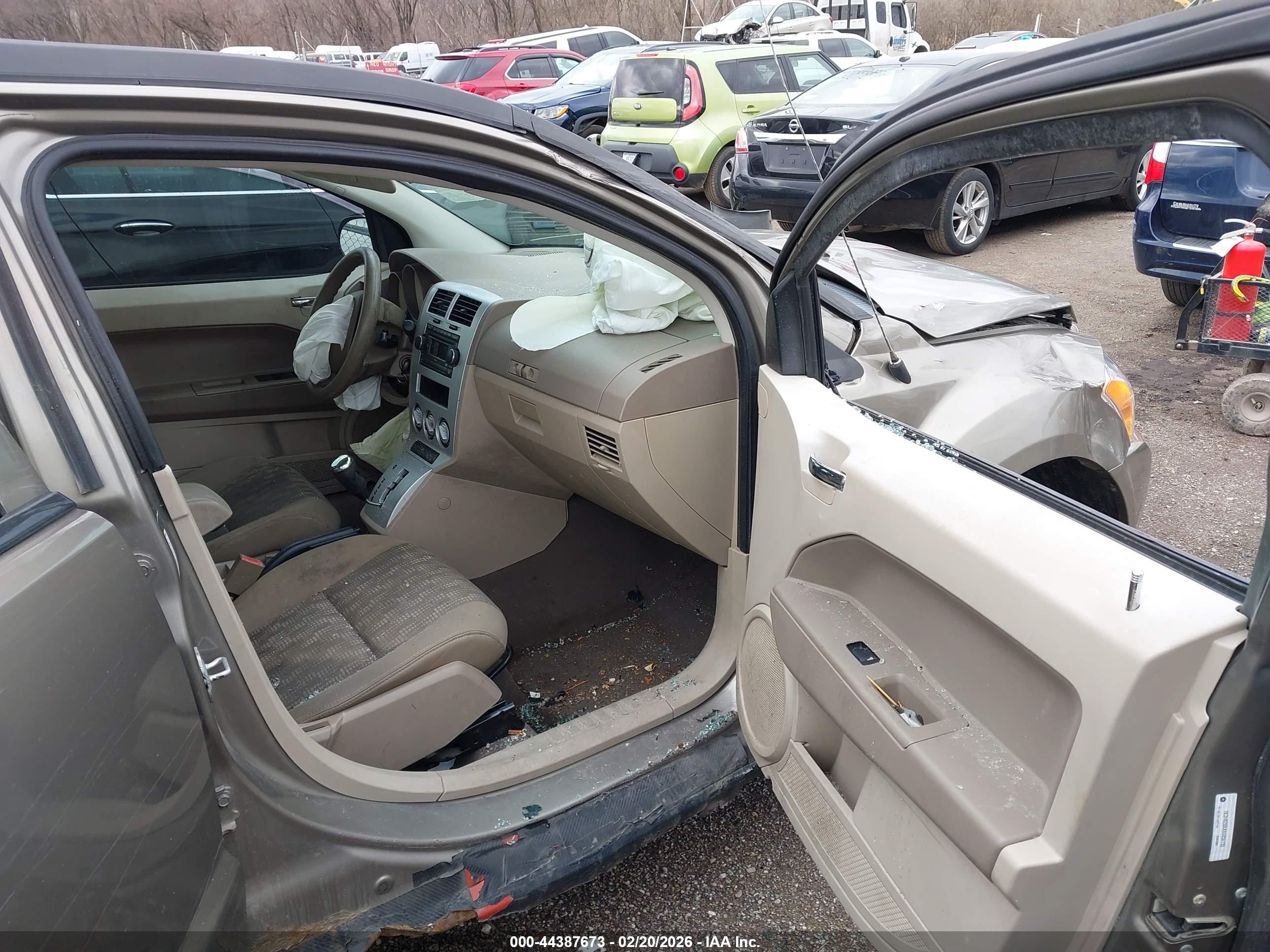 DODGE CALIBER image 5