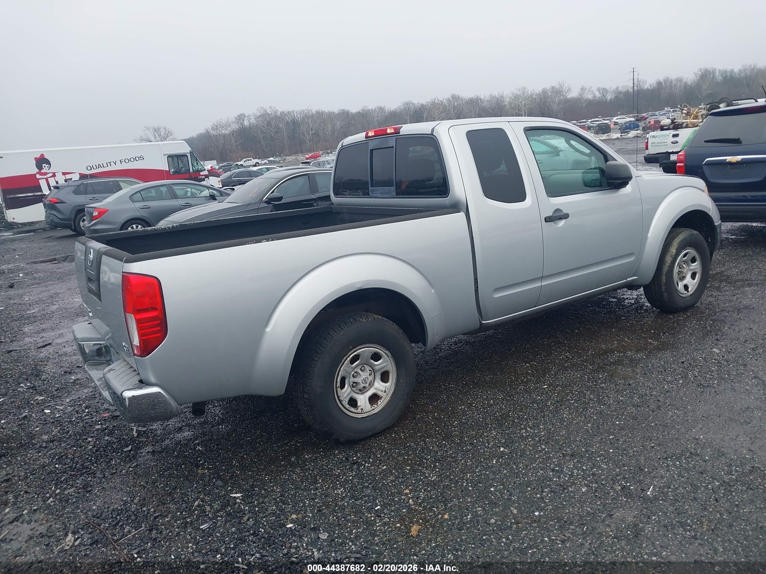 NISSAN FRONTIER image 4