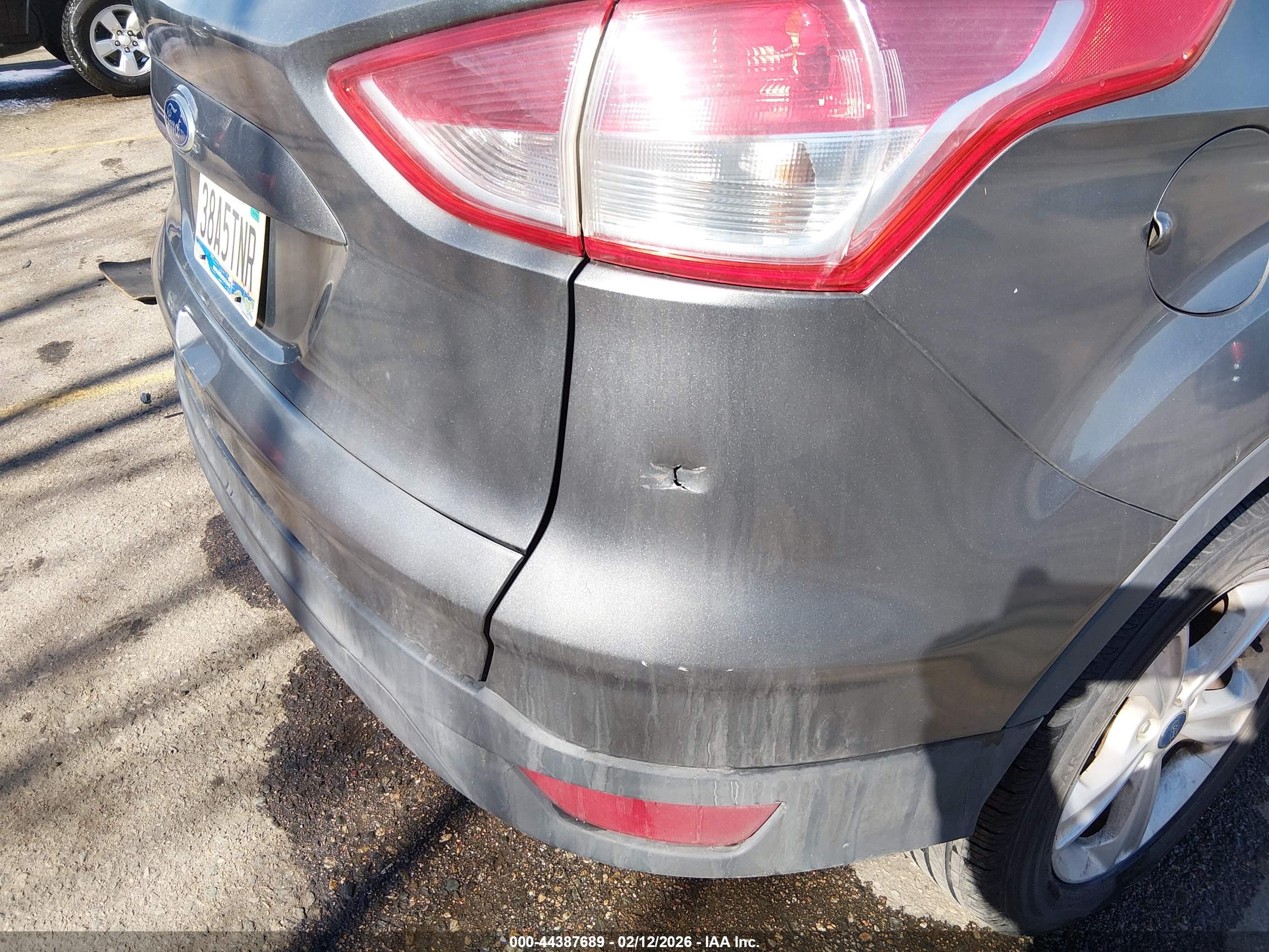 FORD ESCAPE image 6