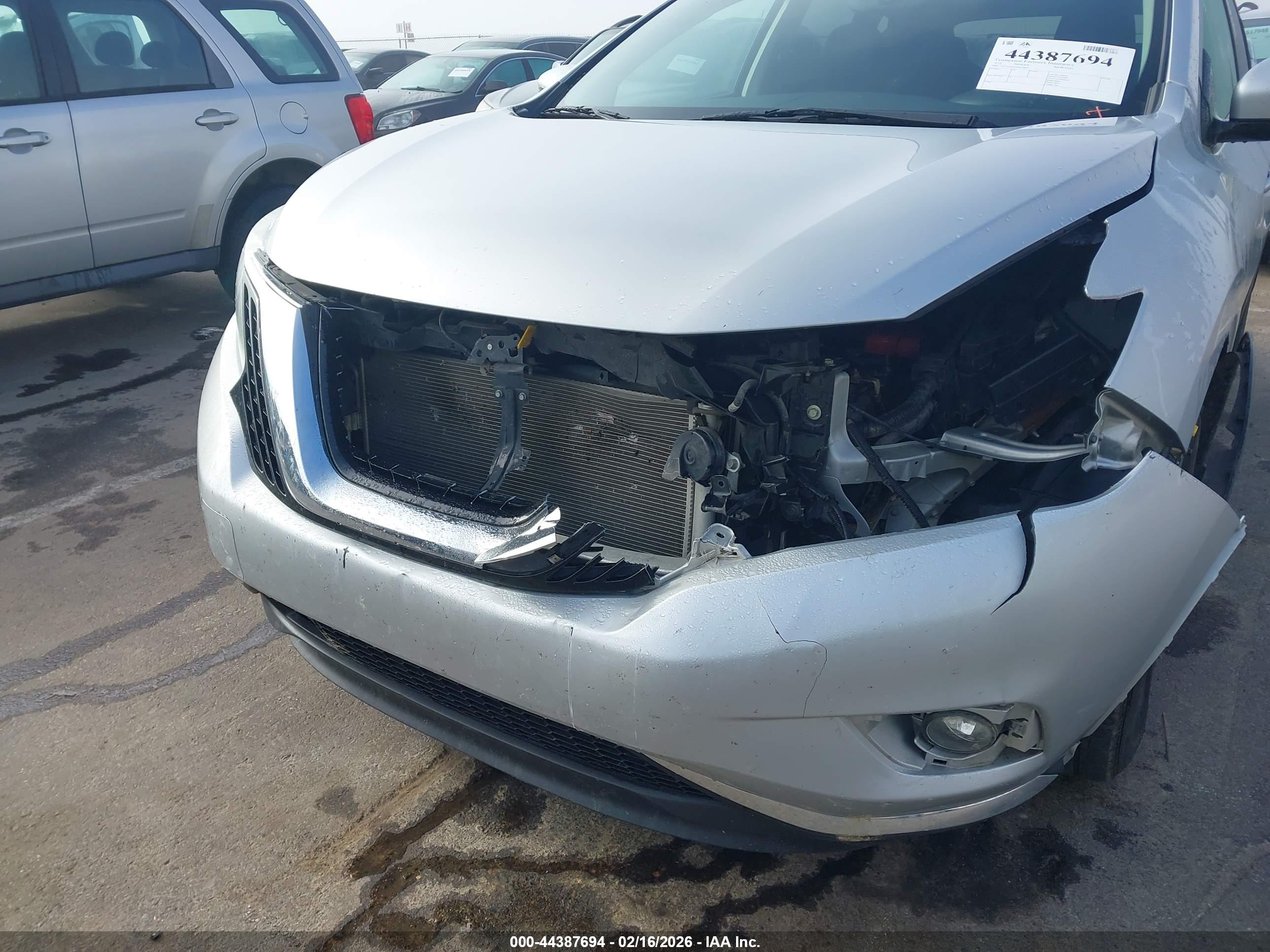 NISSAN MURANO image 6