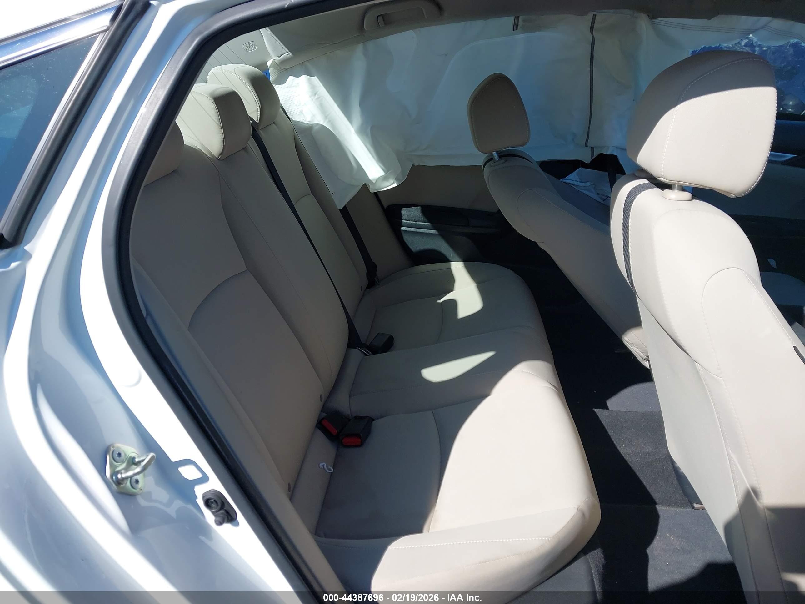 HONDA CIVIC image 8
