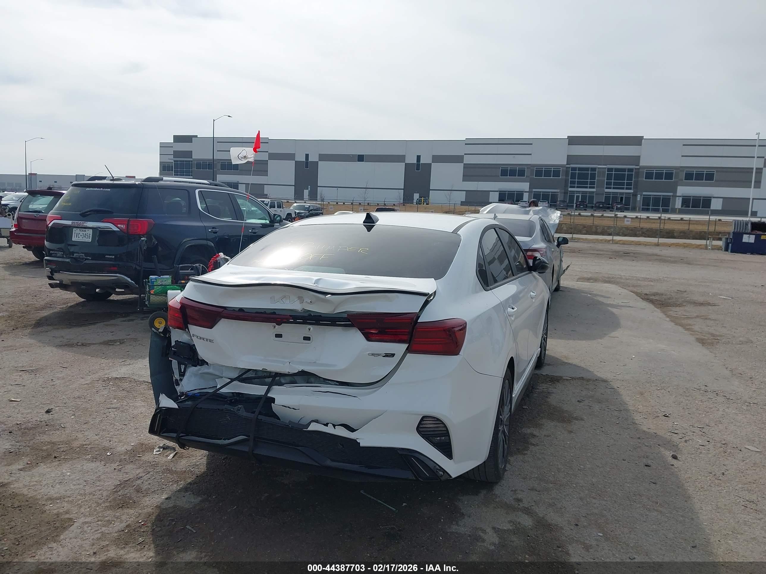 KIA FORTE image 4