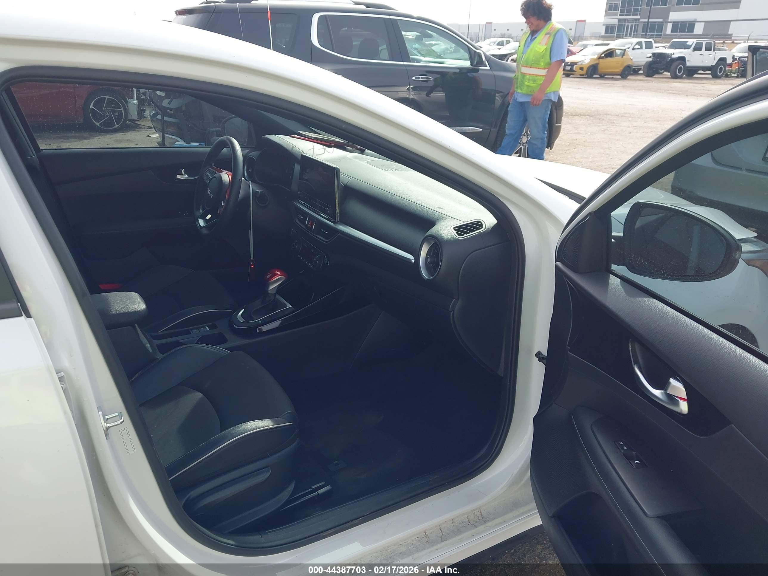 KIA FORTE image 5
