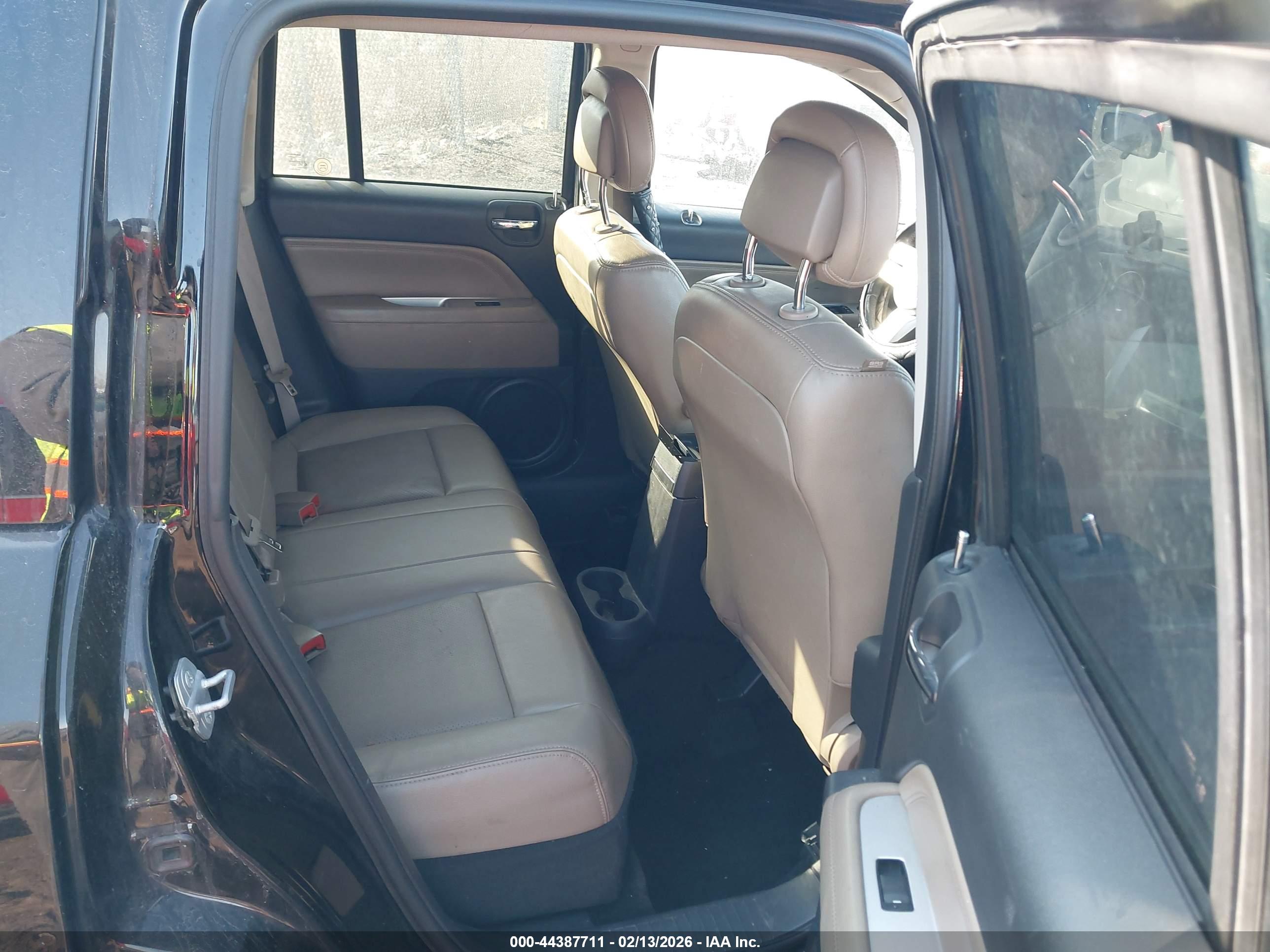 JEEP COMPASS image 8