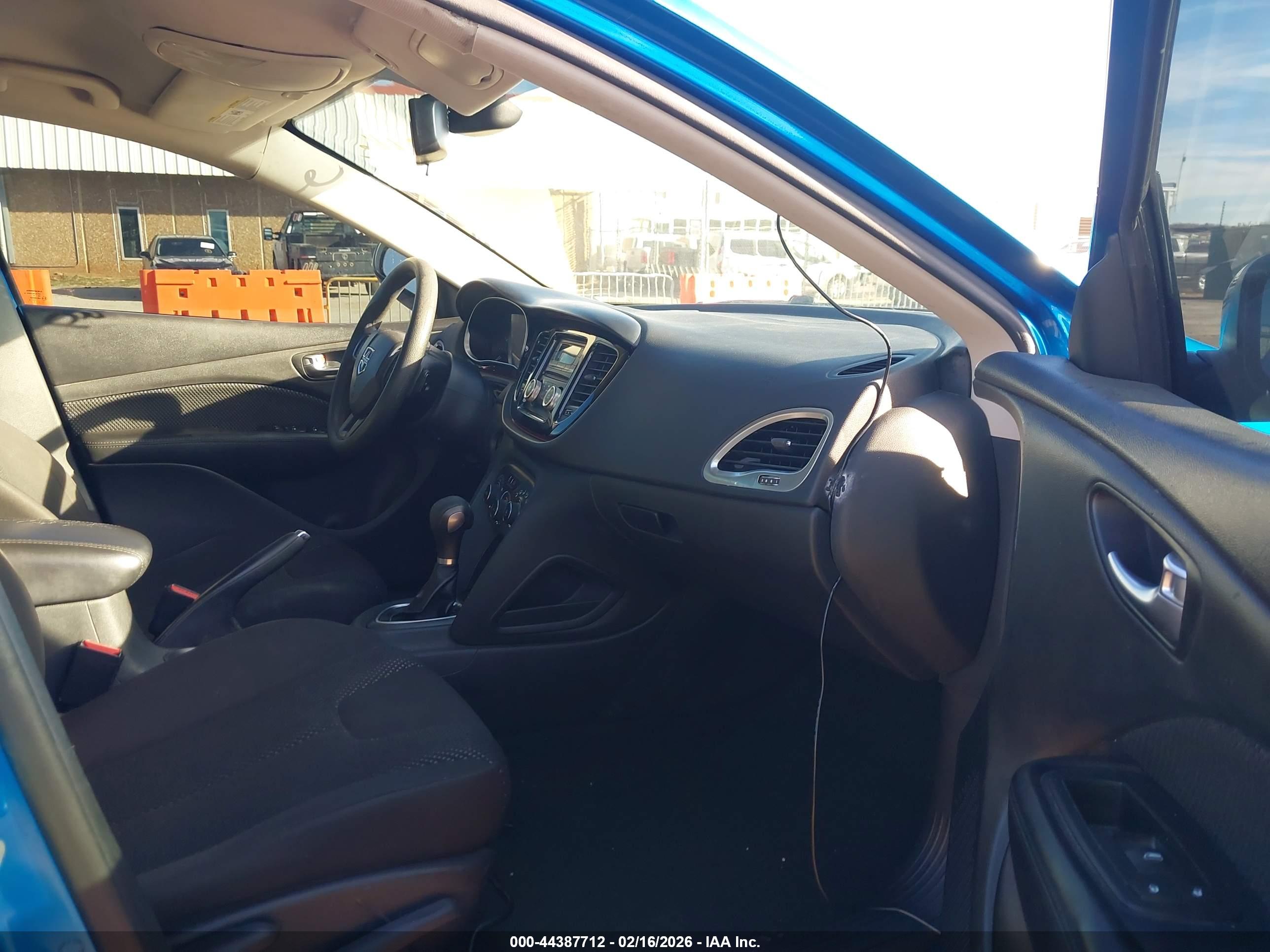DODGE DART image 5