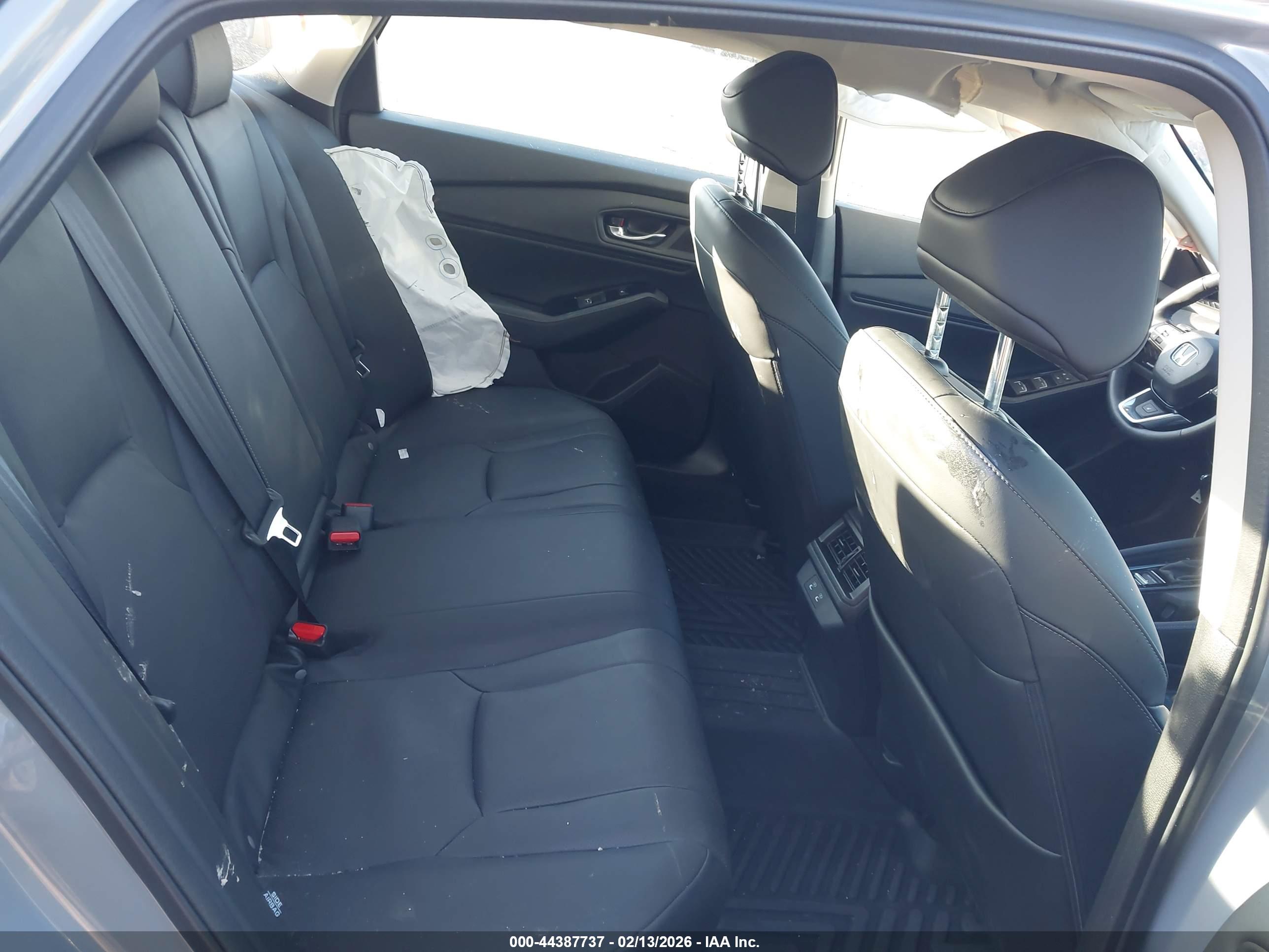 HONDA ACCORD image 8