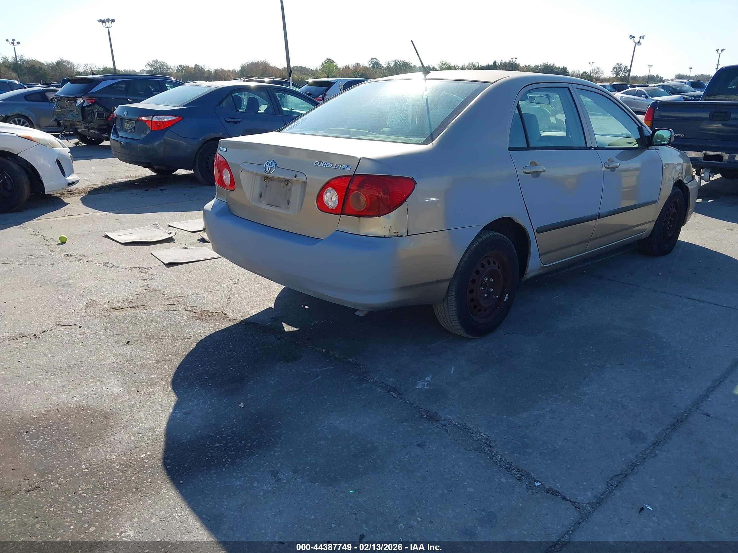 TOYOTA COROLLA image 4