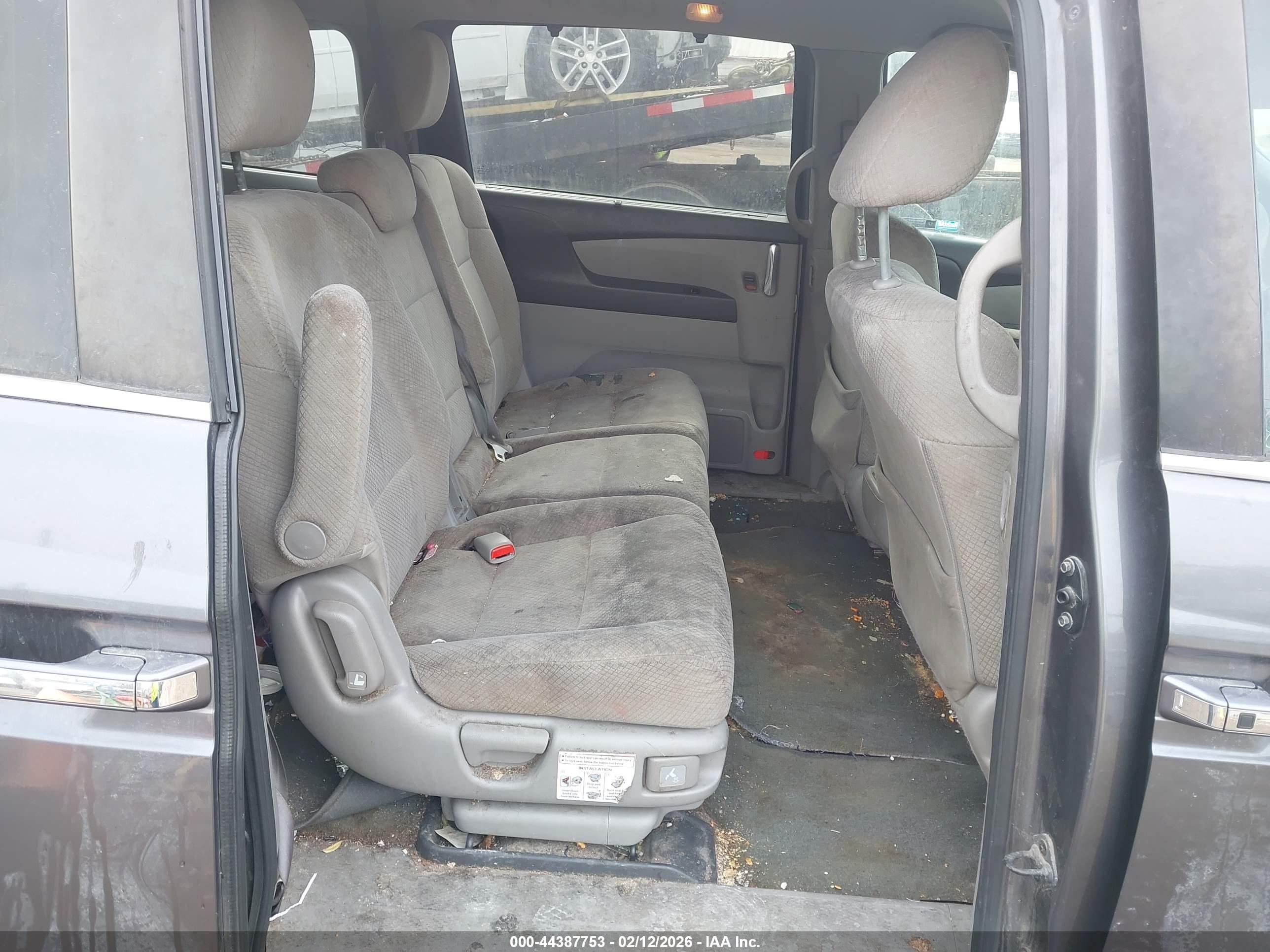 HONDA ODYSSEY image 8