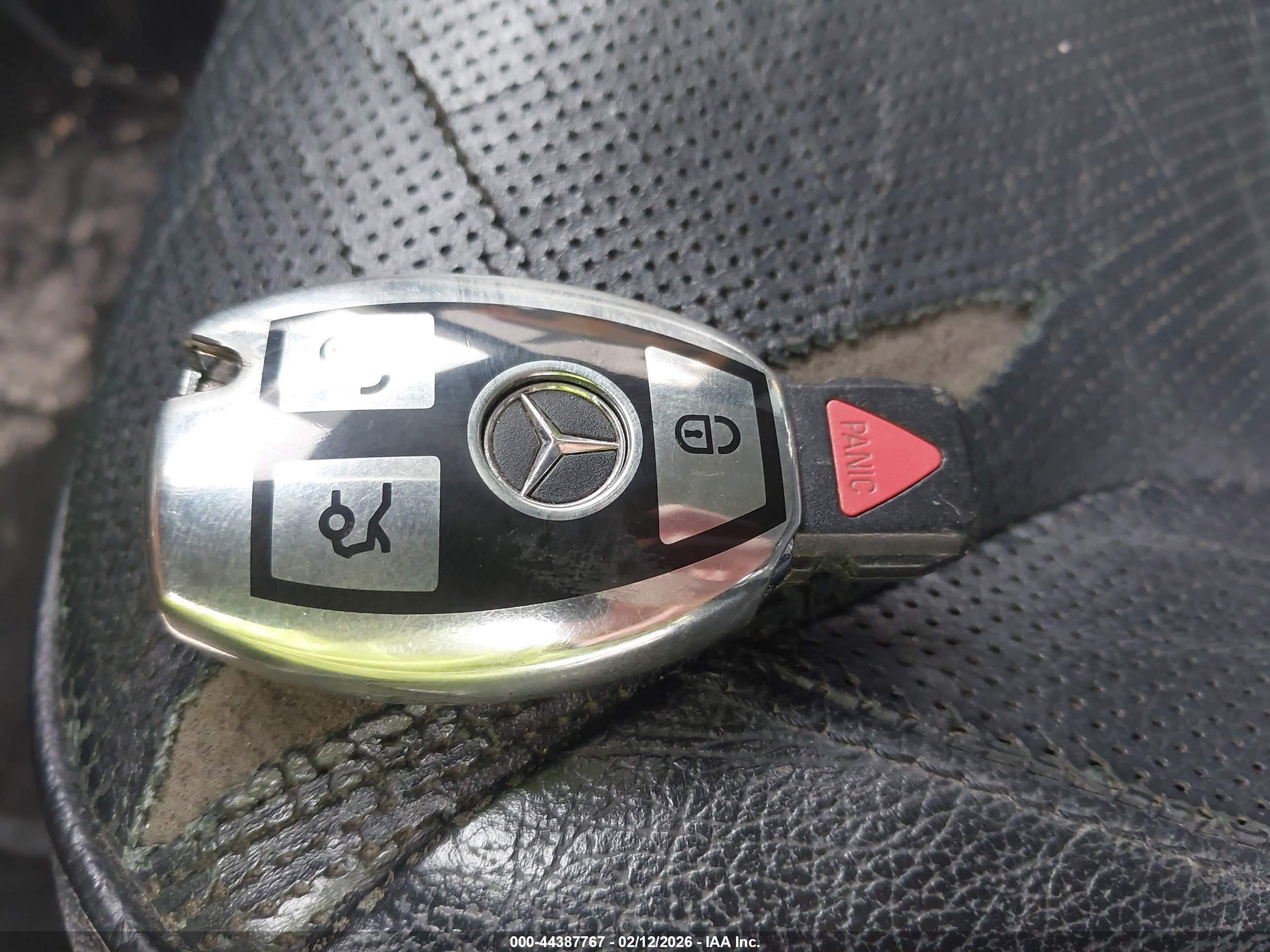 MERCEDES-BENZ GL image 11