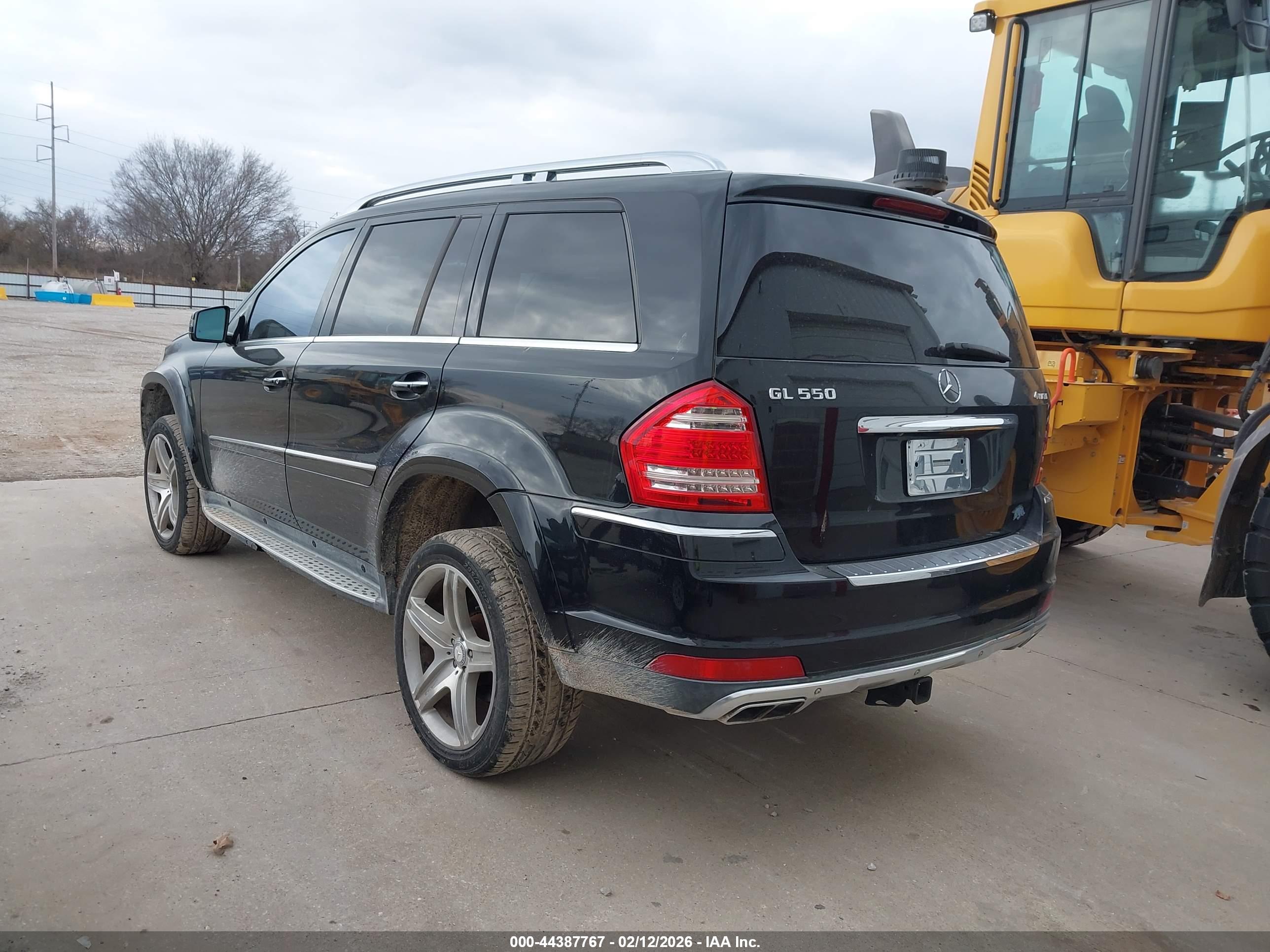 MERCEDES-BENZ GL image 3