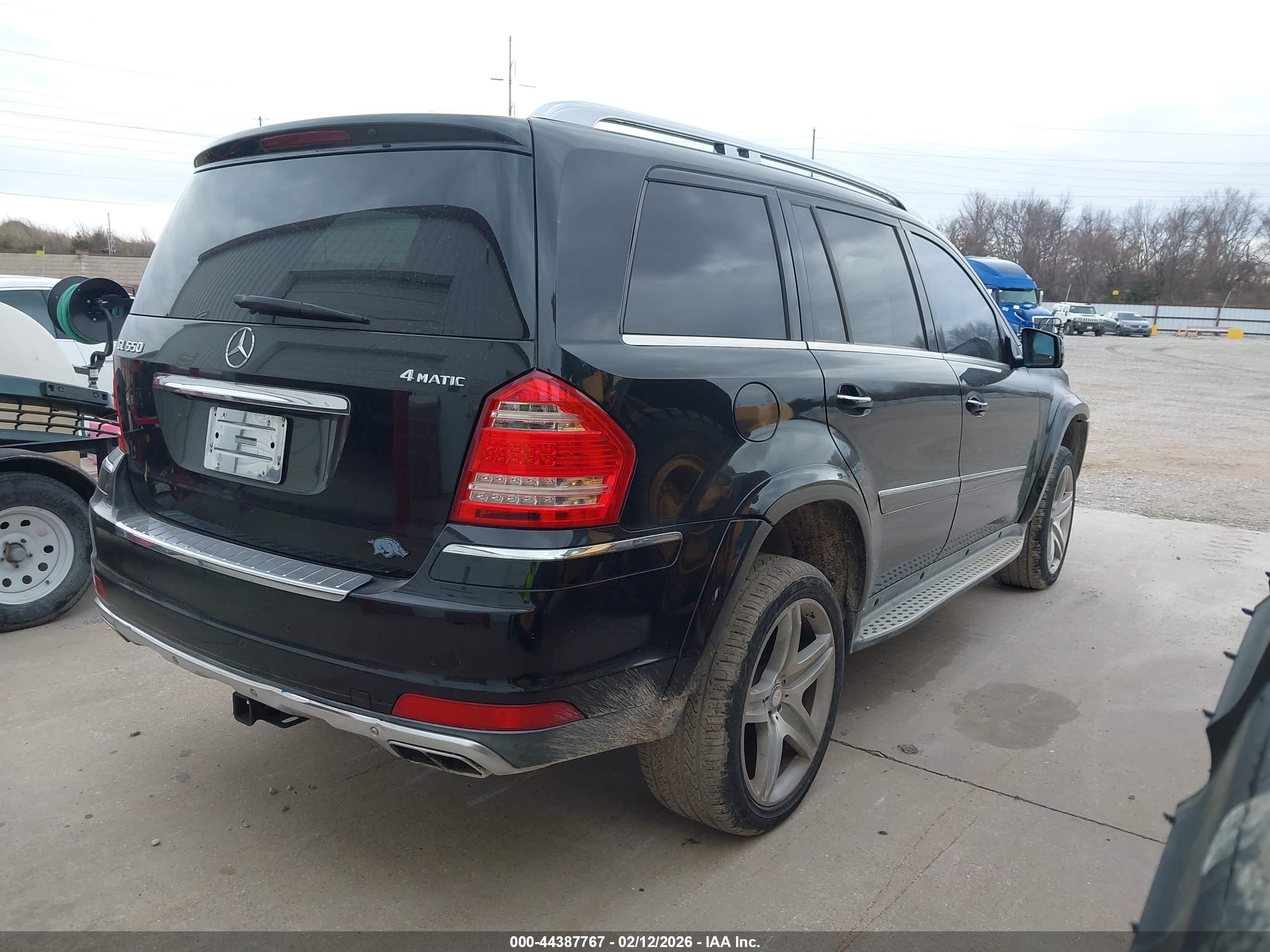 MERCEDES-BENZ GL image 4