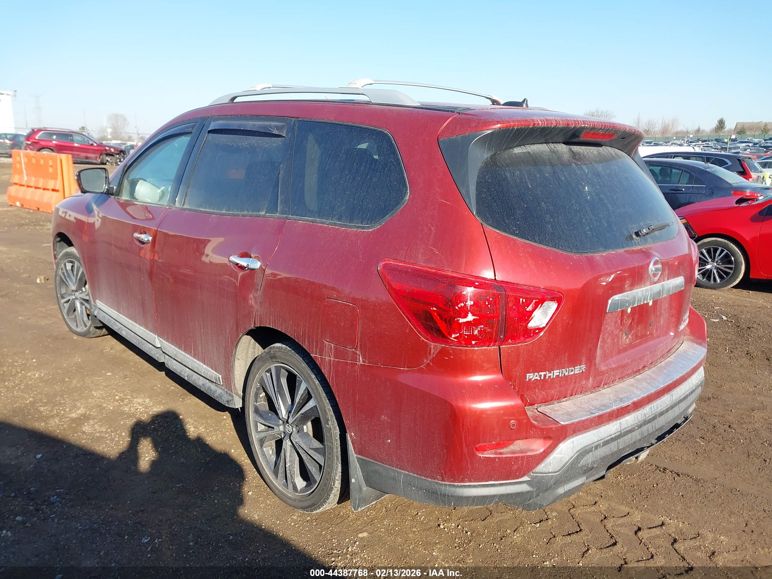 NISSAN PATHFINDER image 3