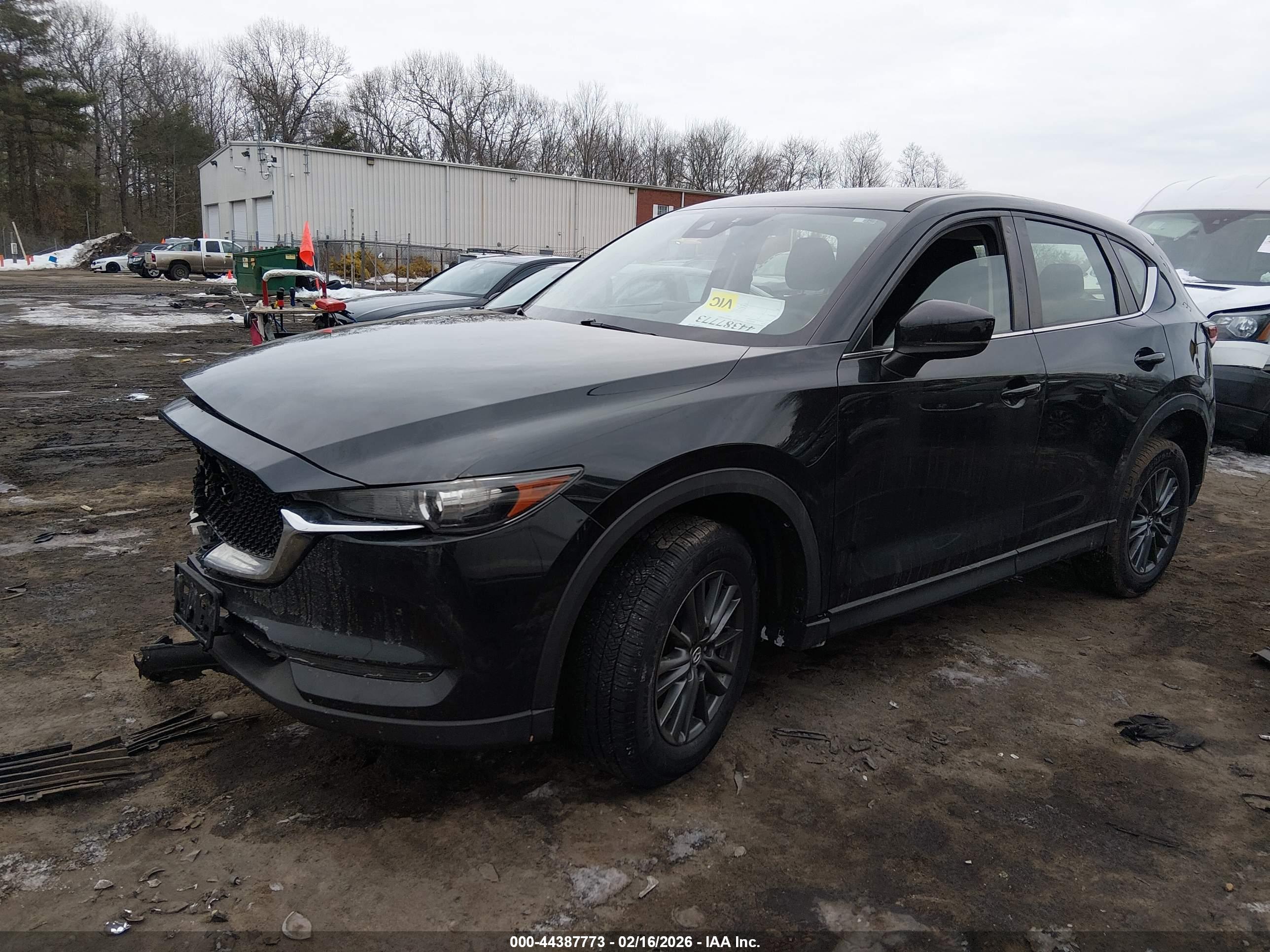 MAZDA CX-5 image 2