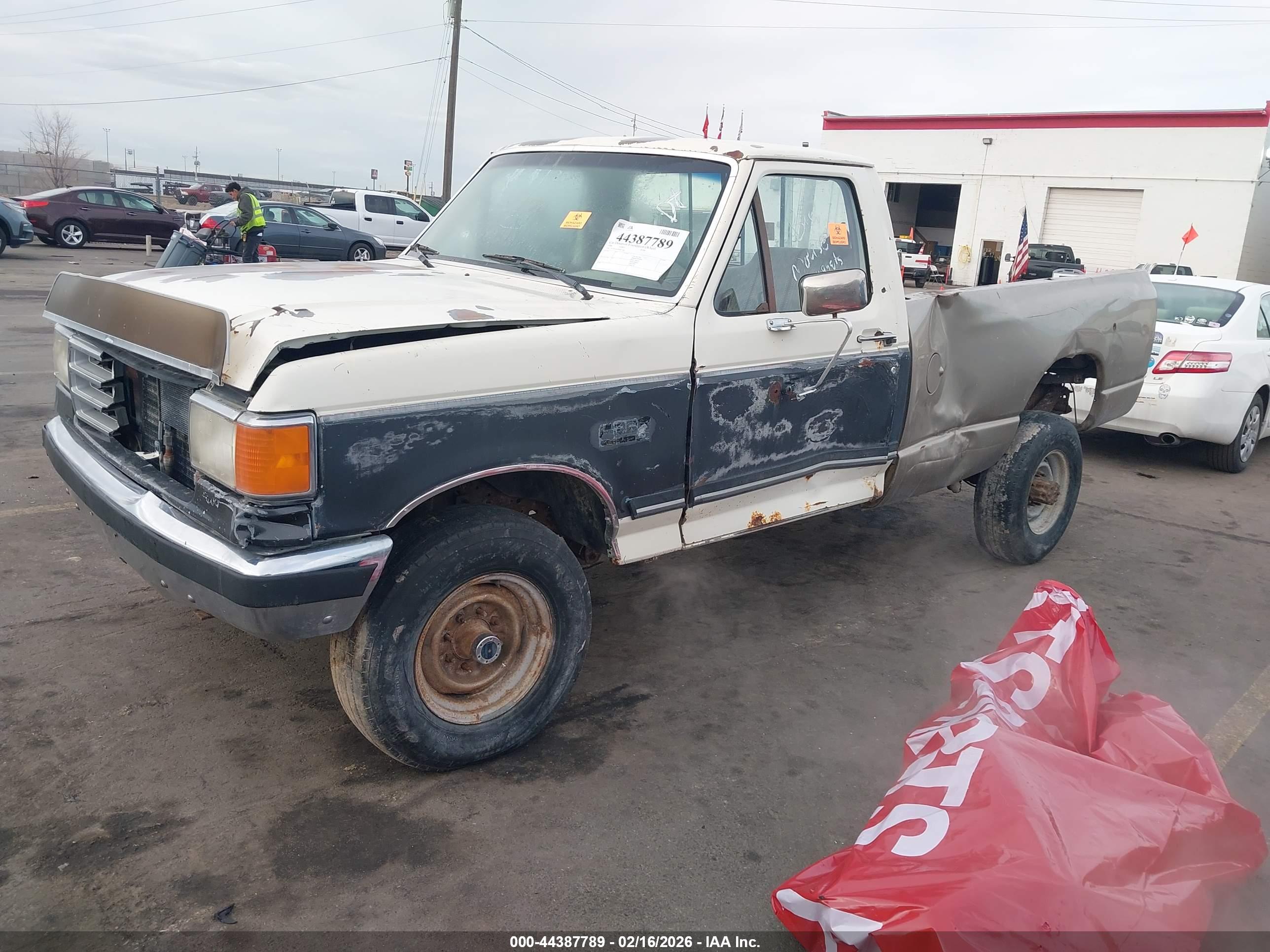 FORD F250 image 2