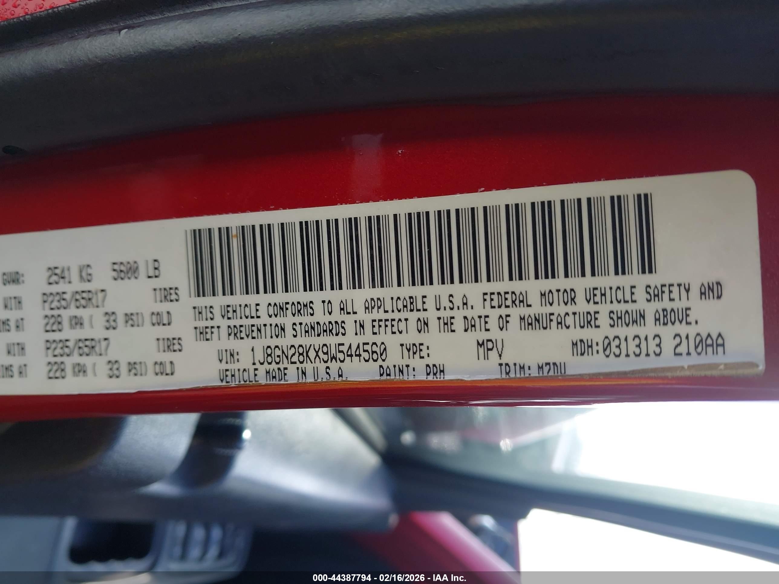 JEEP LIBERTY image 9